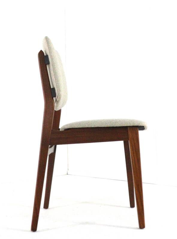 Set of 4 dining chairs 'Overpelt' - mid century dutch design in teak