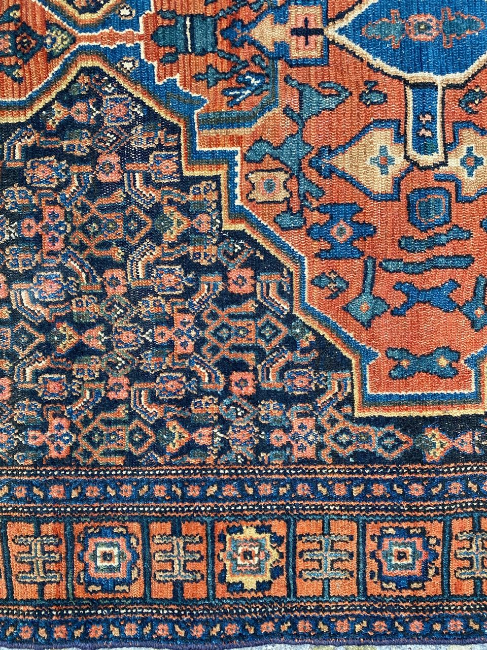 Senneh handmade ancient Persian Oriental carpet 102x139 cm