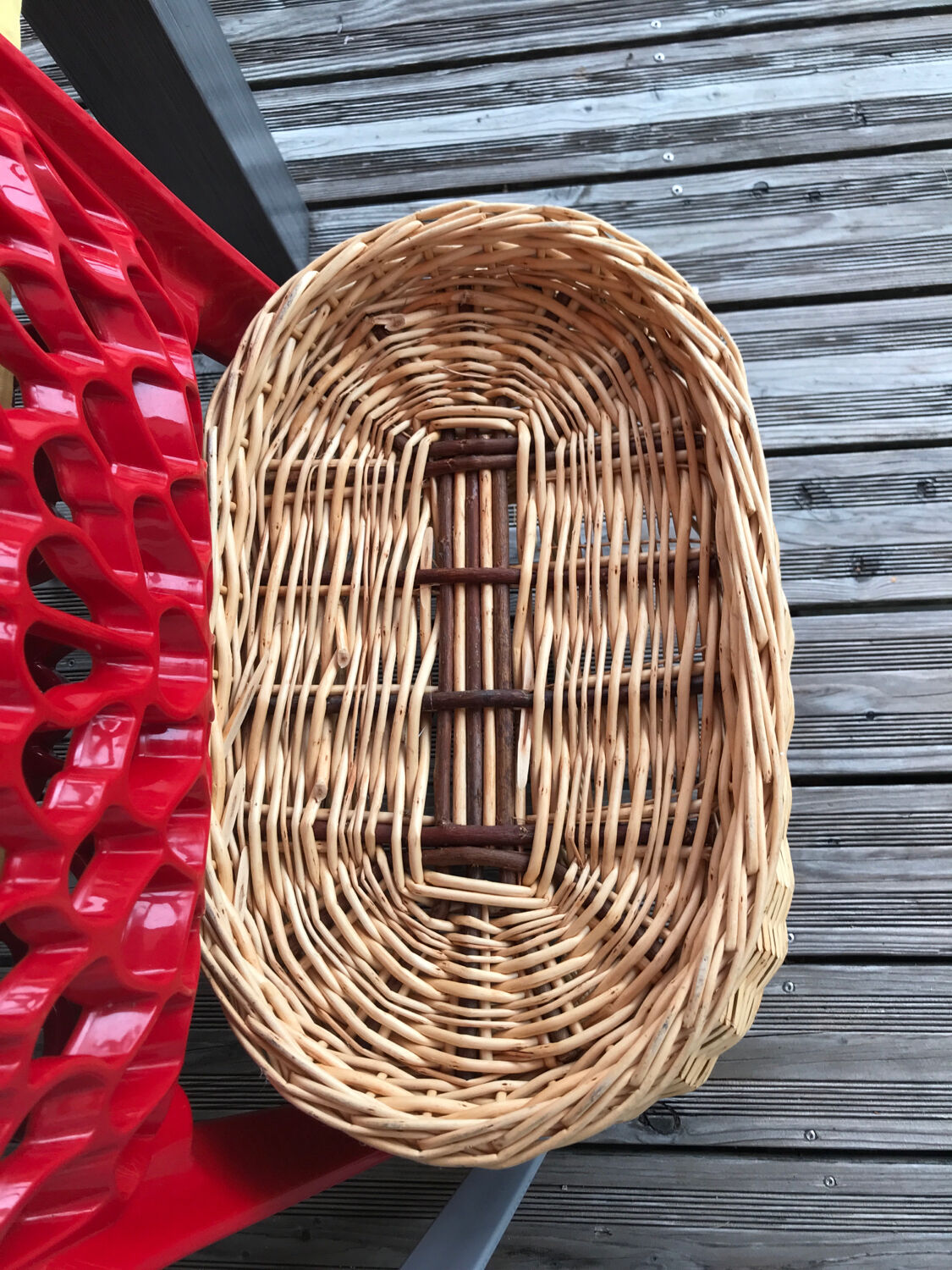 Wicker basket