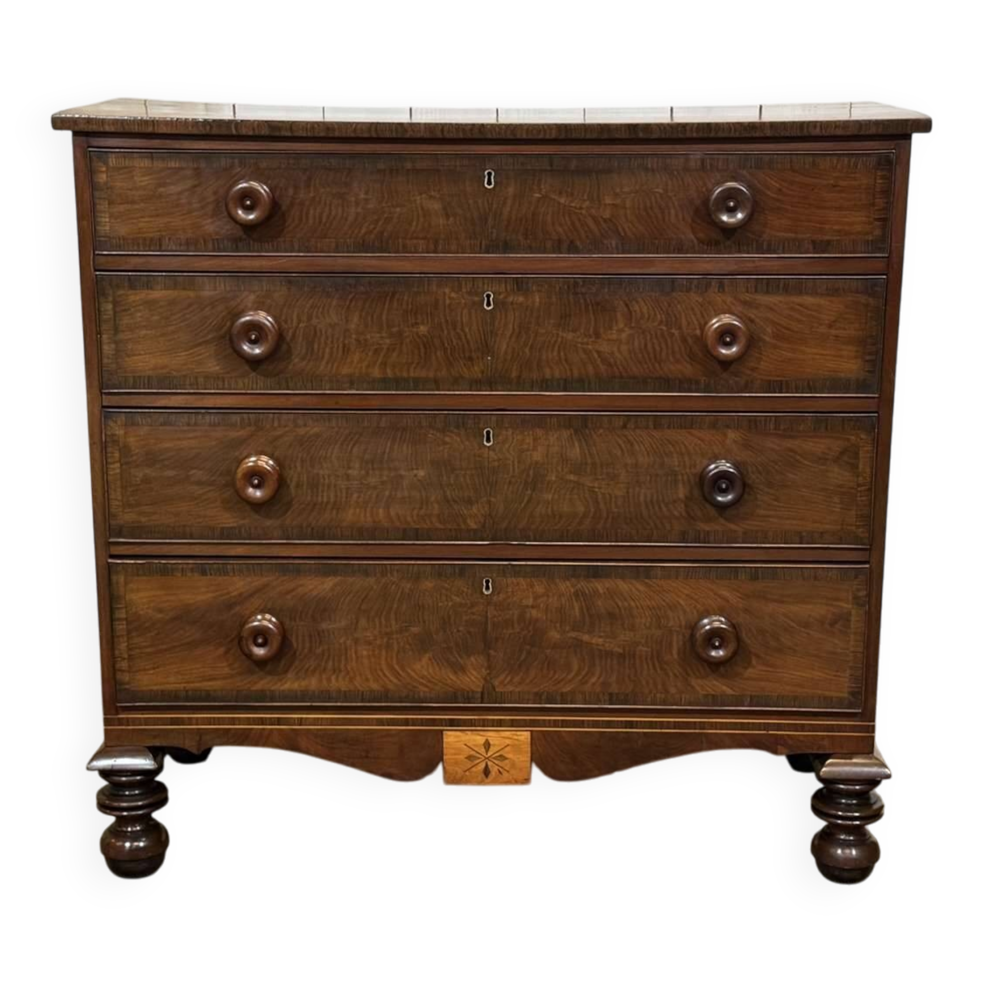 Victorian English commode from the 19th century in mahogany.