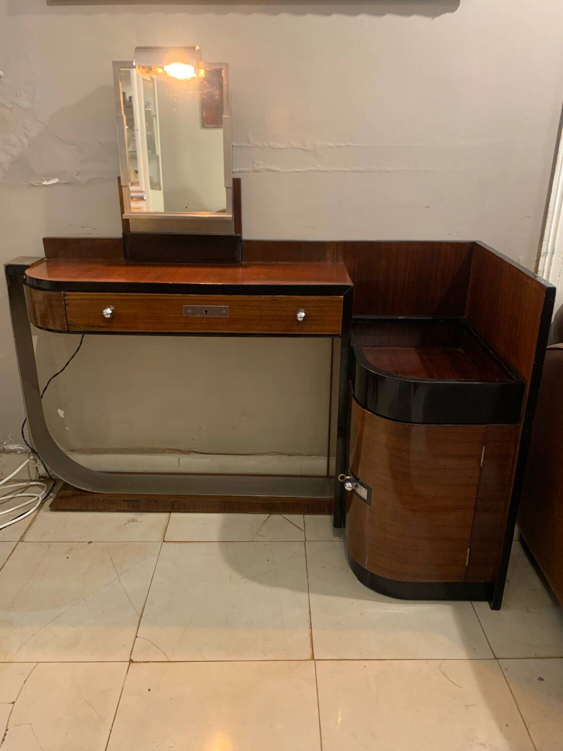 Art Deco dressing table
