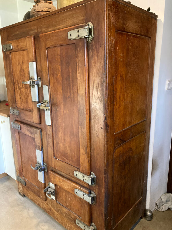 Armoire, vaisselier