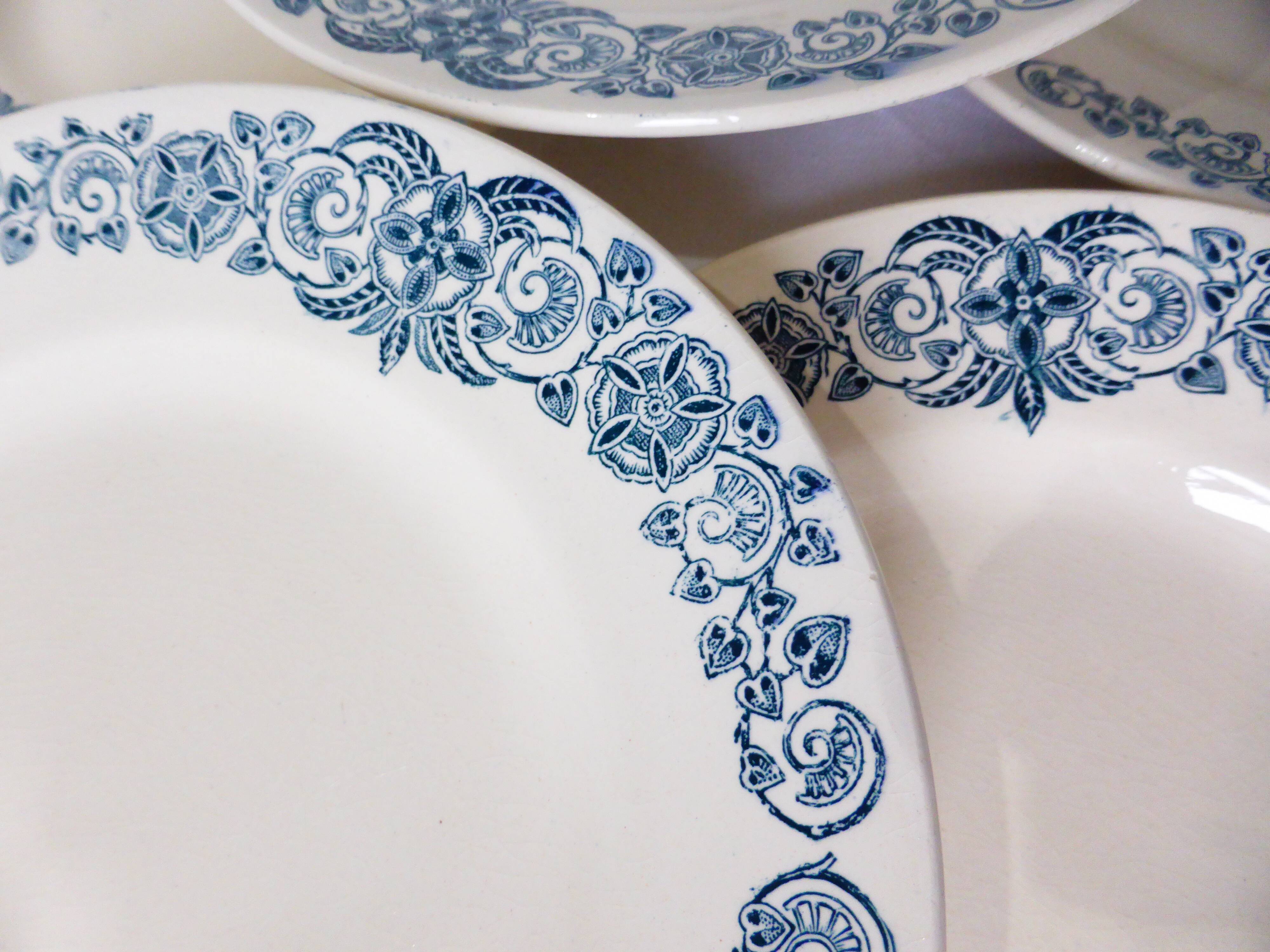 6 vintage Longchamp ironstone dessert plates, Alesia model 211226