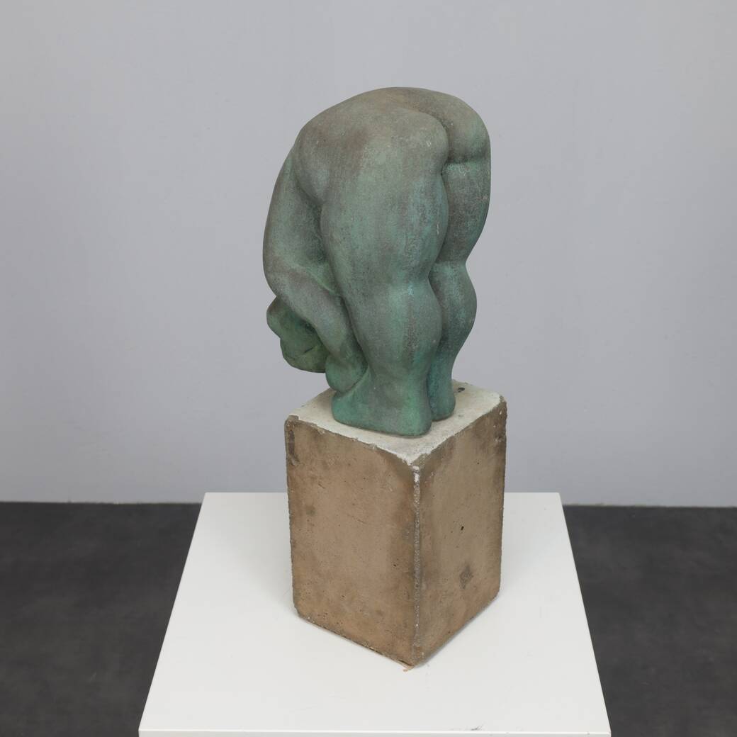 Figurative female sculpture by Francine Govers, 1990s