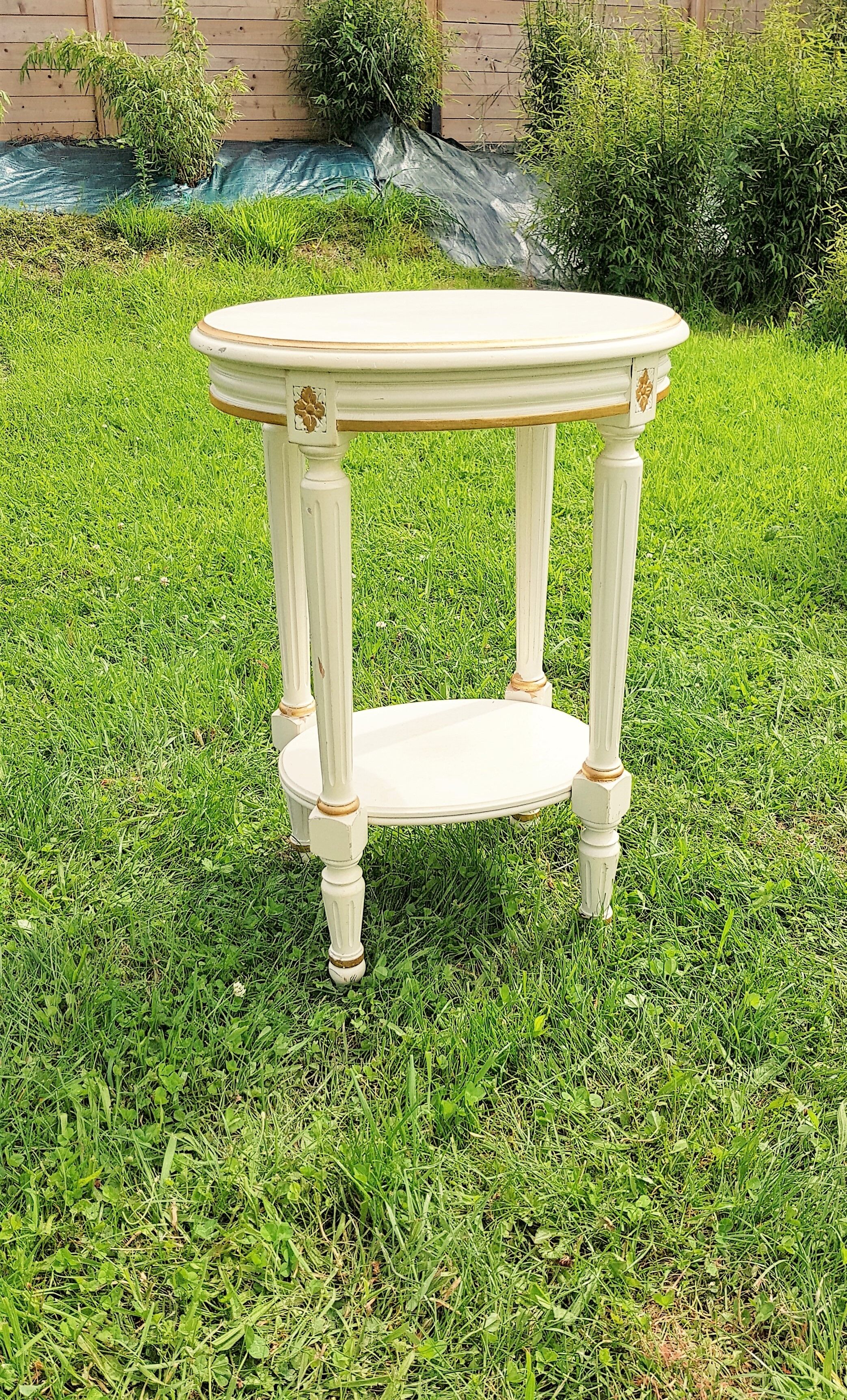 White and golden healing