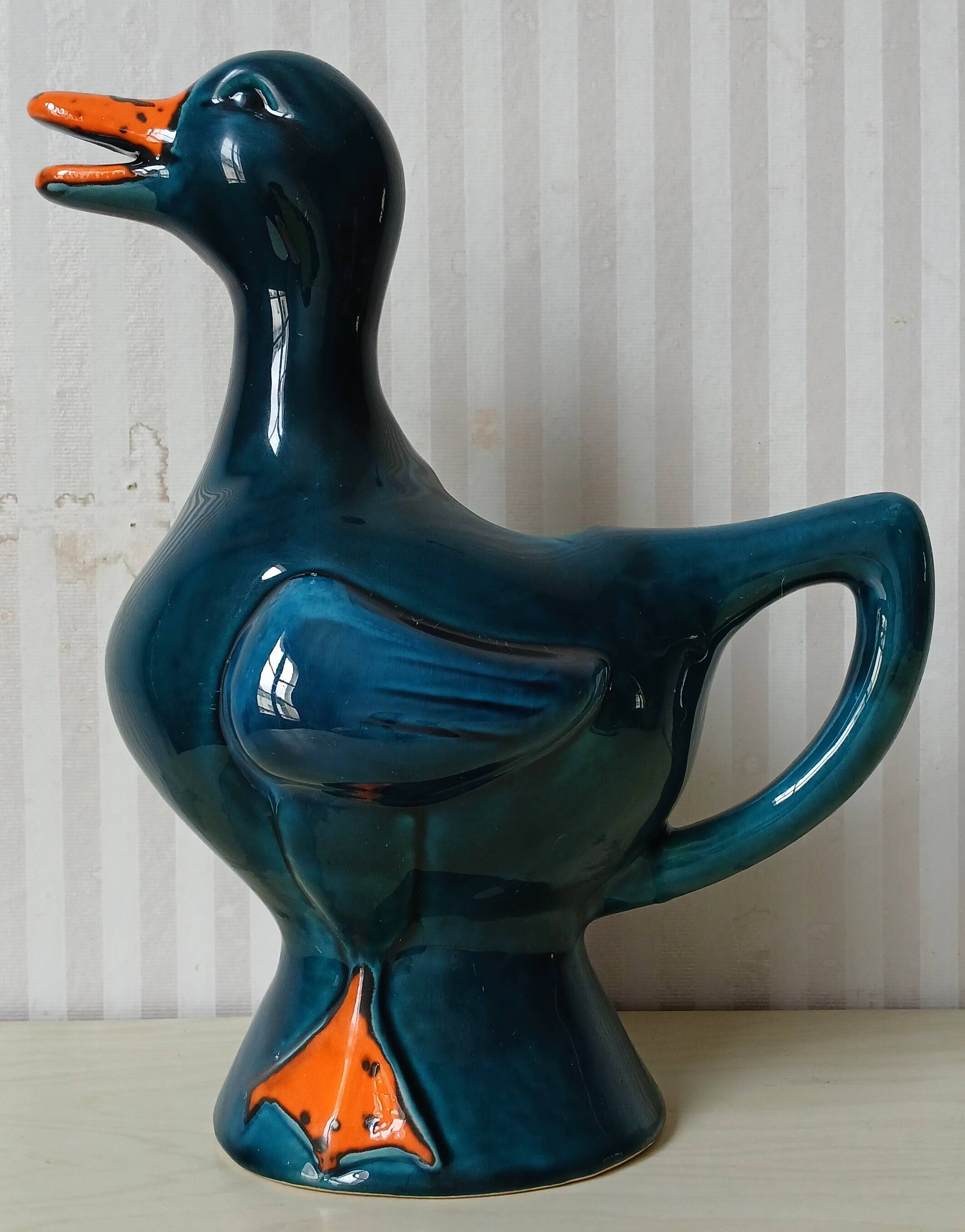 Pichet zoomorphe Poët Laval vers 1960