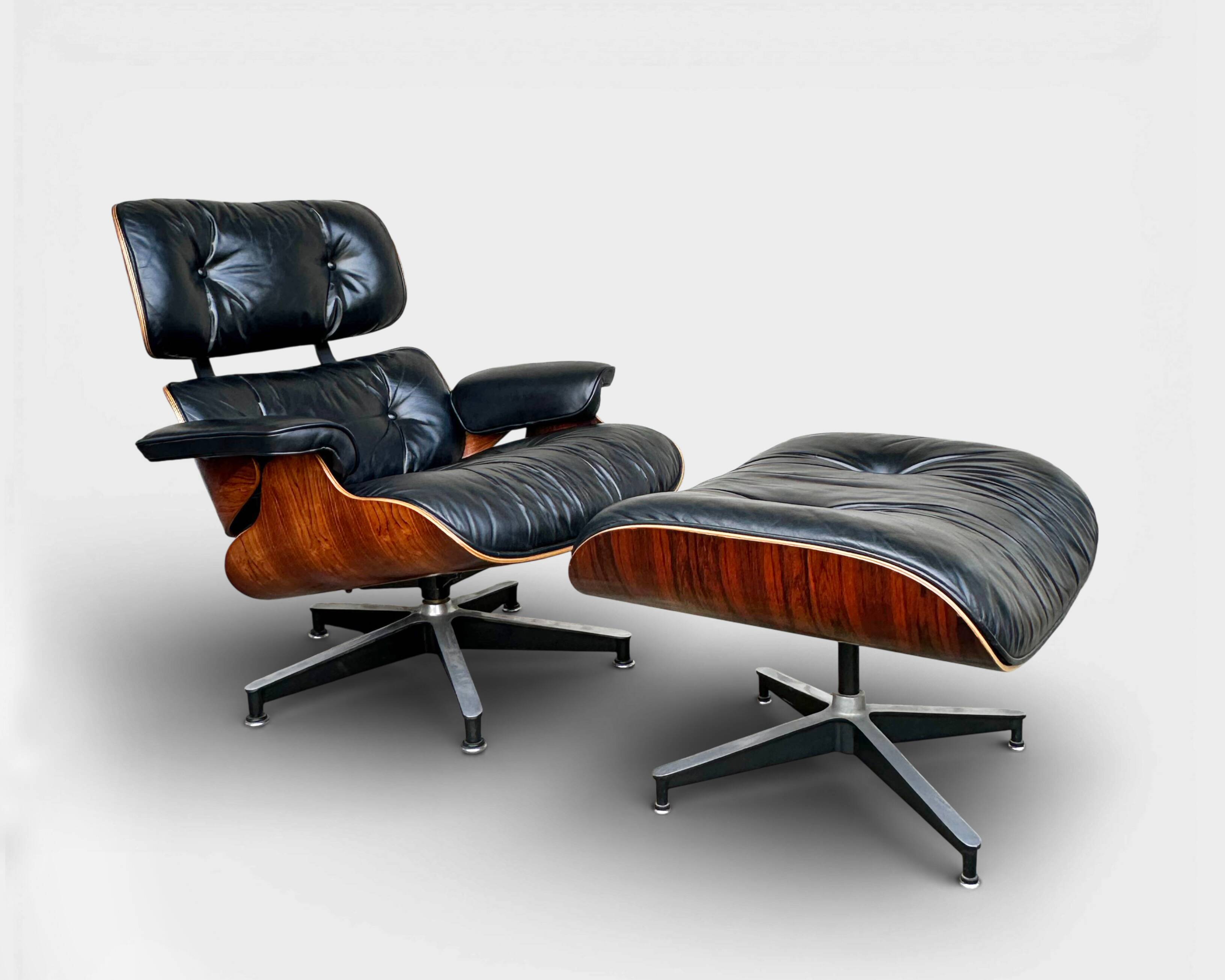 Fauteuil Lounge et ottoman Herman Miller Charles & Ray Eames, palissandre