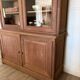 Grand vaisselier en bois foncé