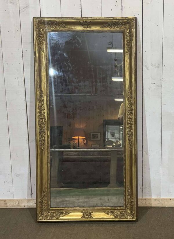Miroir 19ème bois et plâtre doré