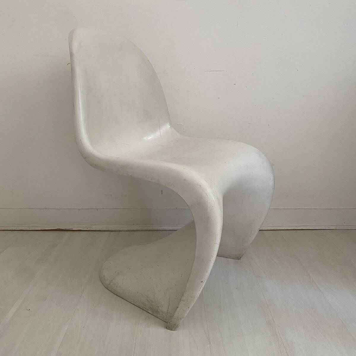 Panton S-Chair Design by Verner Panton for Hermann Miller