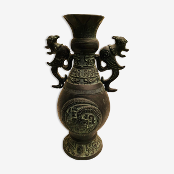 Vase asiatique en bronze