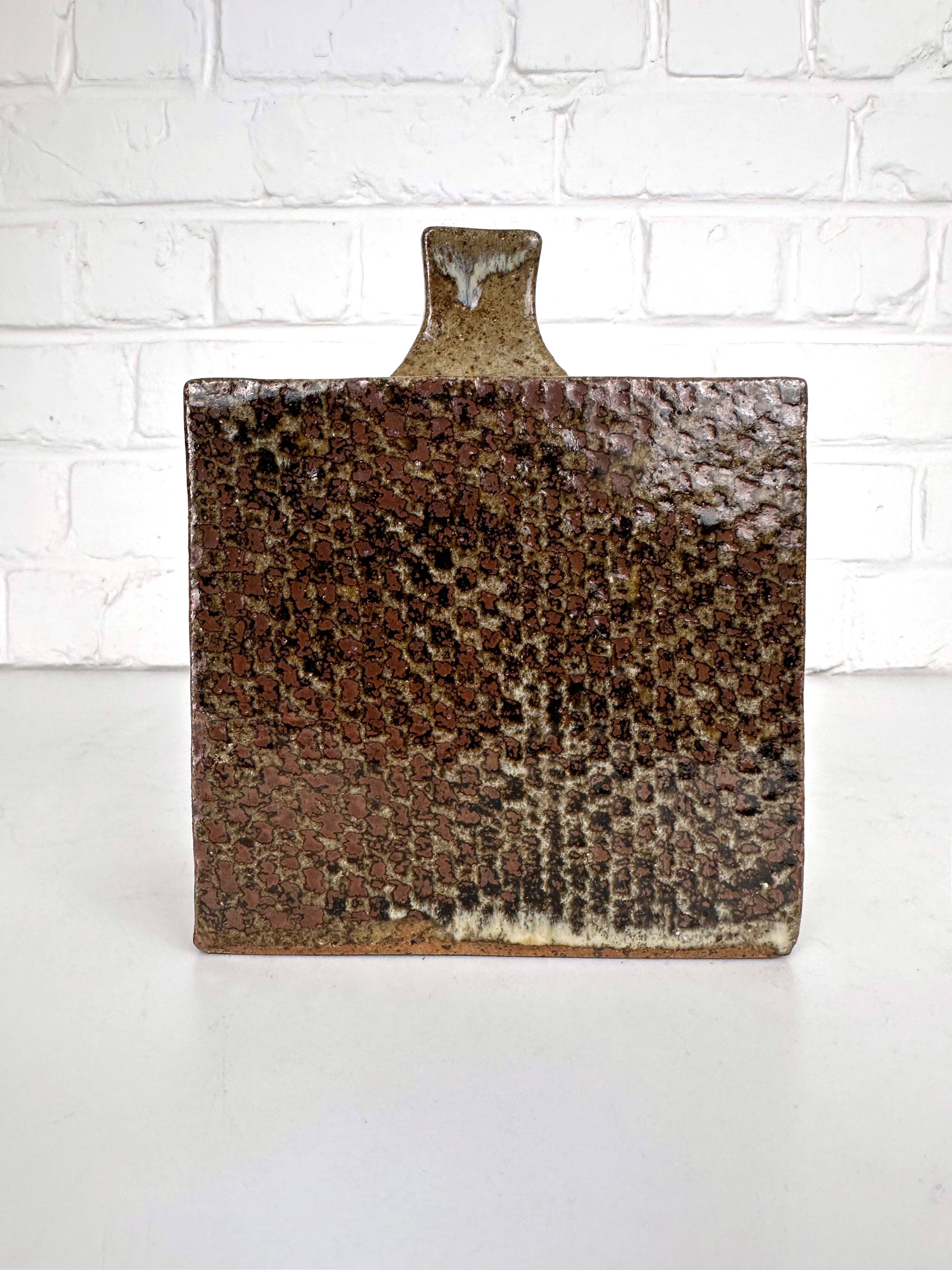 Sculptural stoneware vase in the style of Tatsuzo Shimaoka, Denmark, 1970.