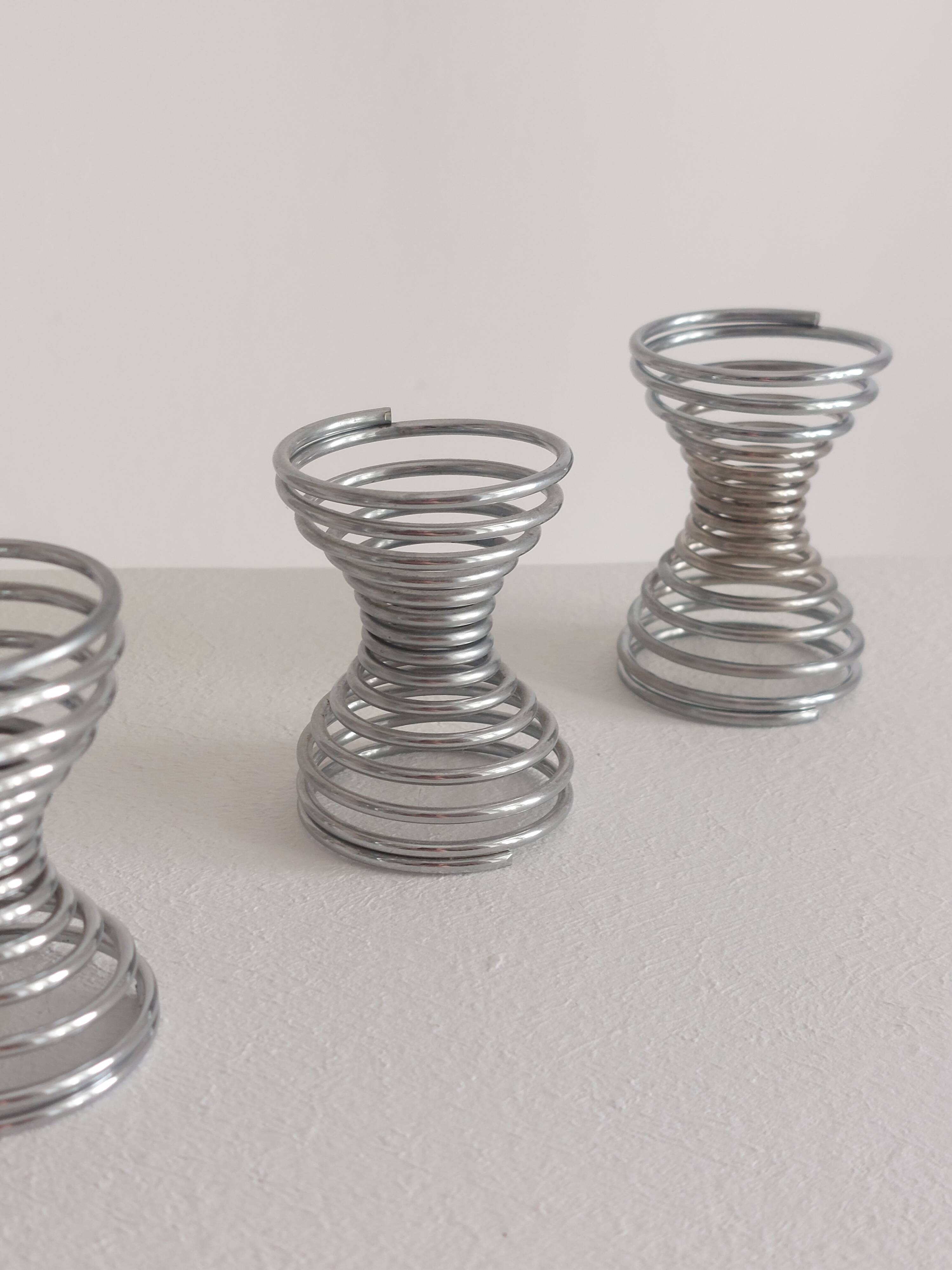 Ensemble de 5 coquetiers vintage postmodernes décor spirale style Memphis