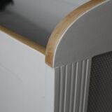 Retro bed of the 1930s