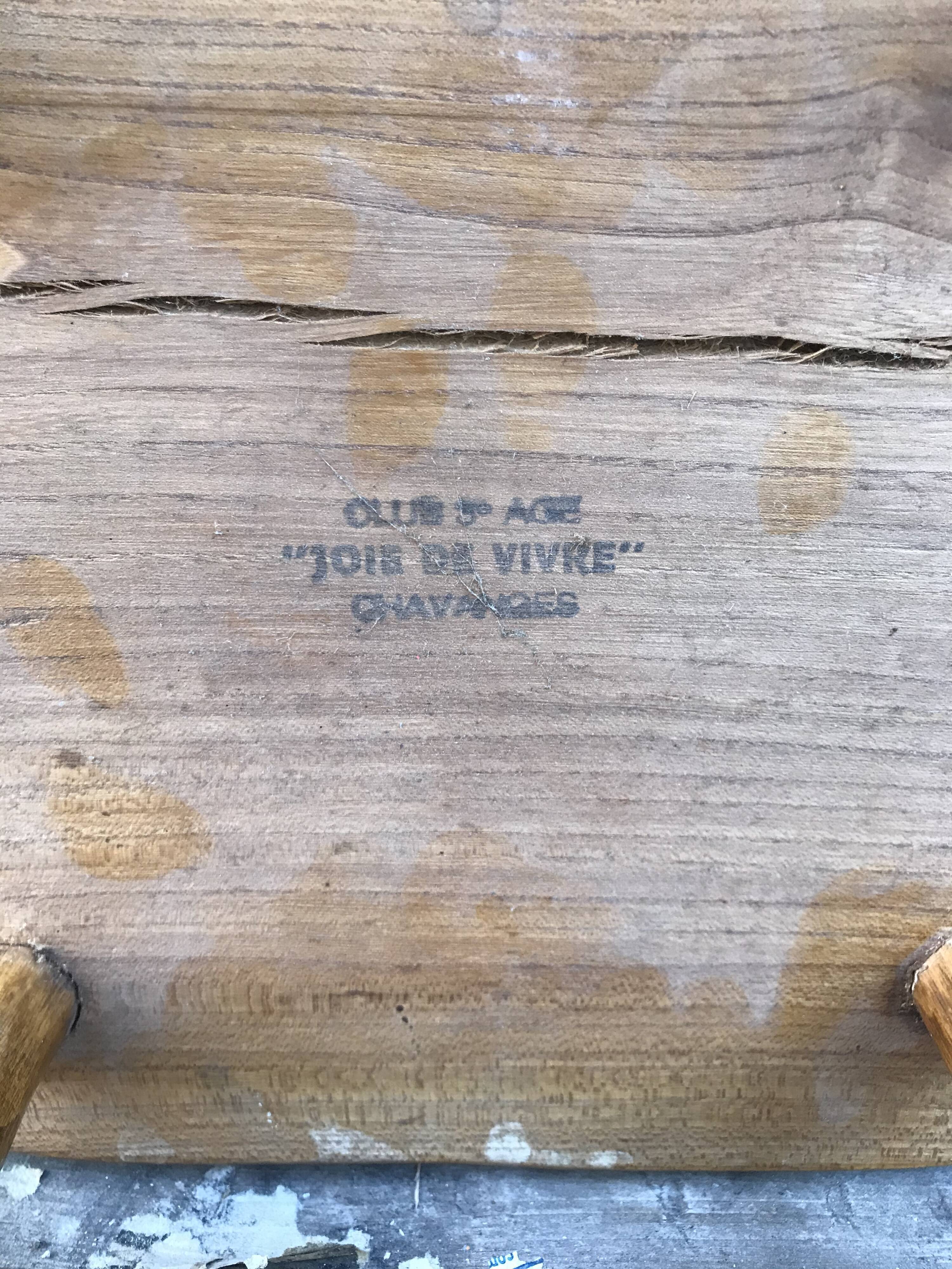 Former vintage raw wood milking tabouret