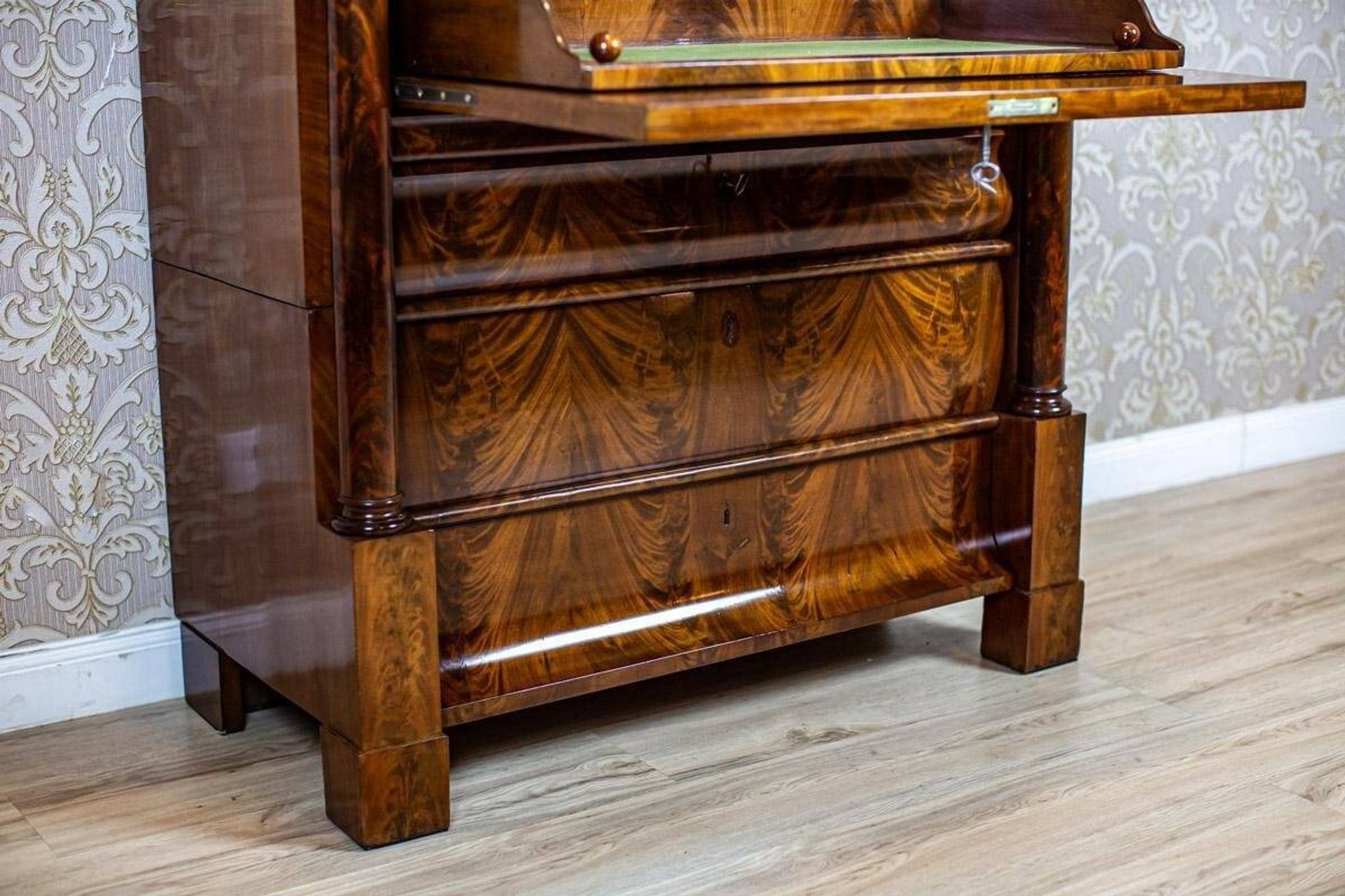 Secrétaire en acajou Biedermeier antique, 1850