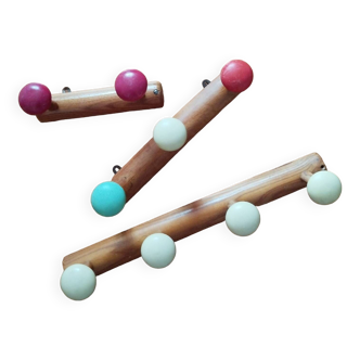 Ball coat racks