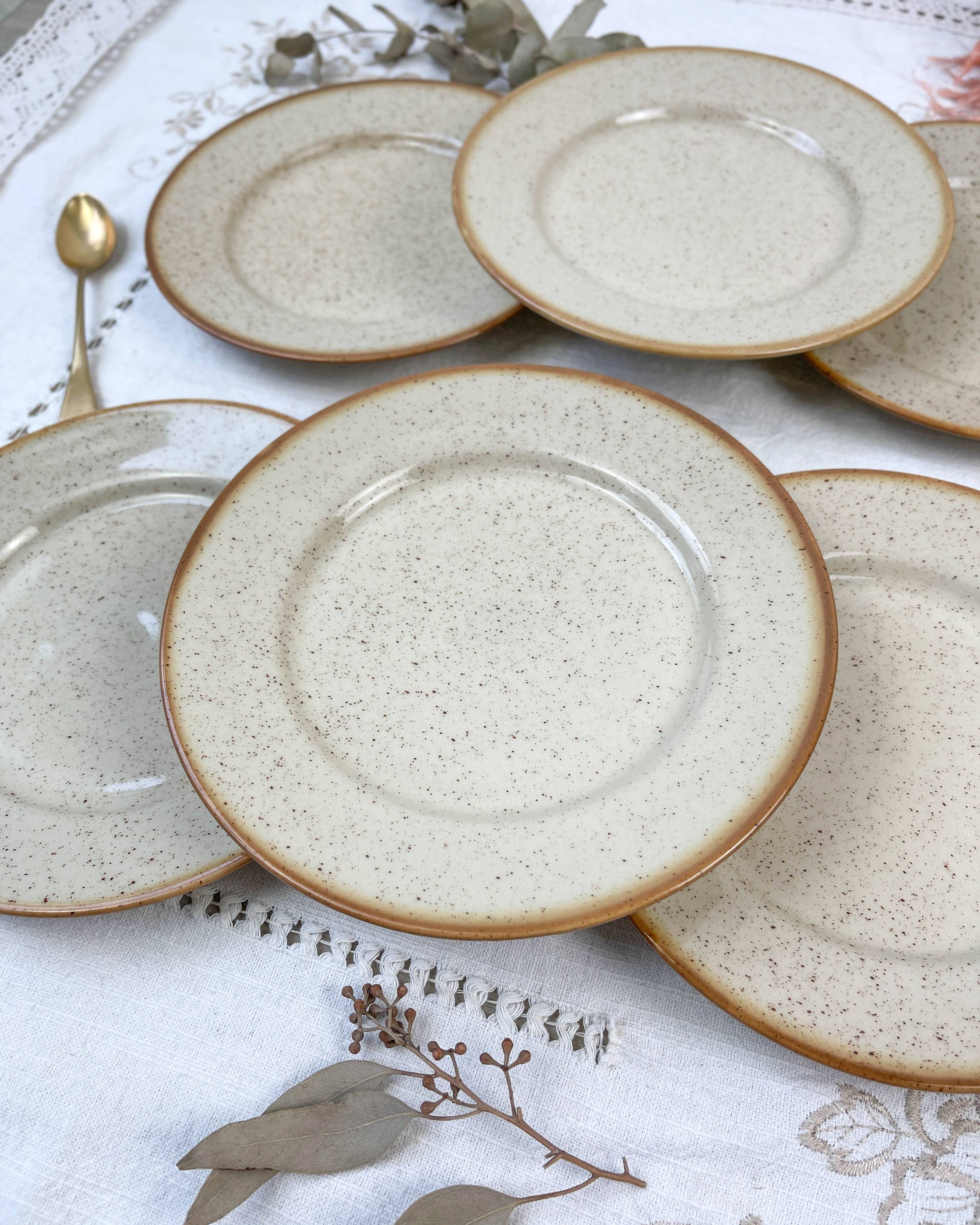 8 Small plates in speckled stoneware Tulowice mid century 20th