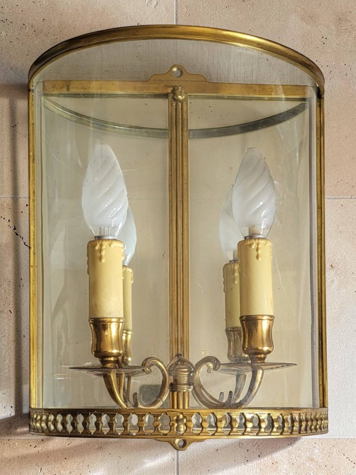 Applique en laiton Style Louis XVI