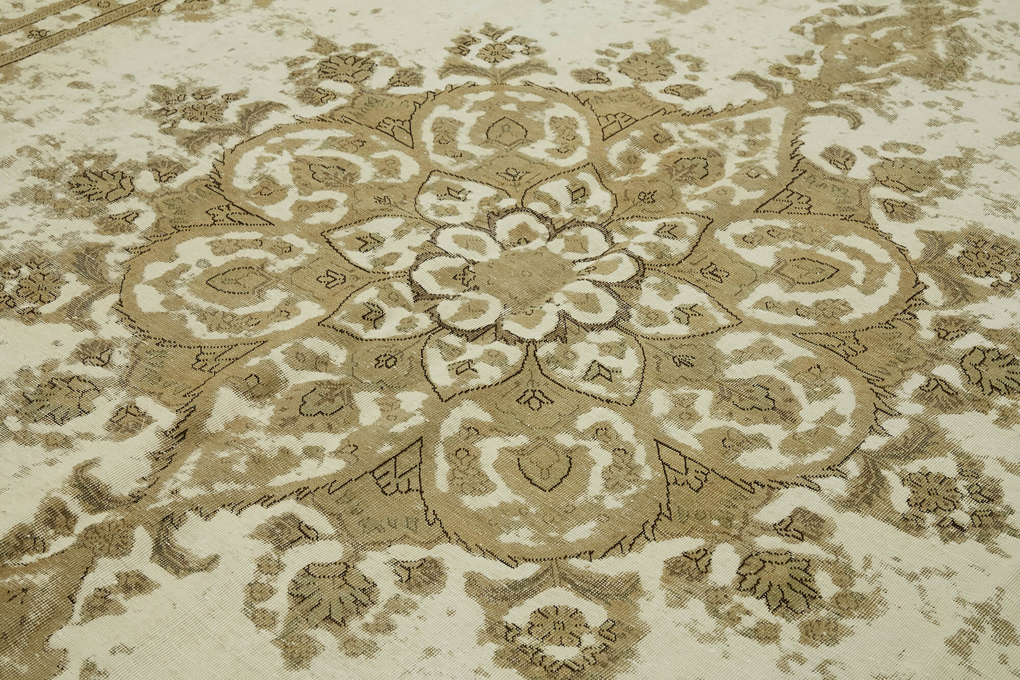 Handmade Turkish Contemporary 1980s 293 cm x 380 cm Beige Wool Carpet