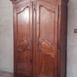 Armoire en merisier XIX, Louis XV