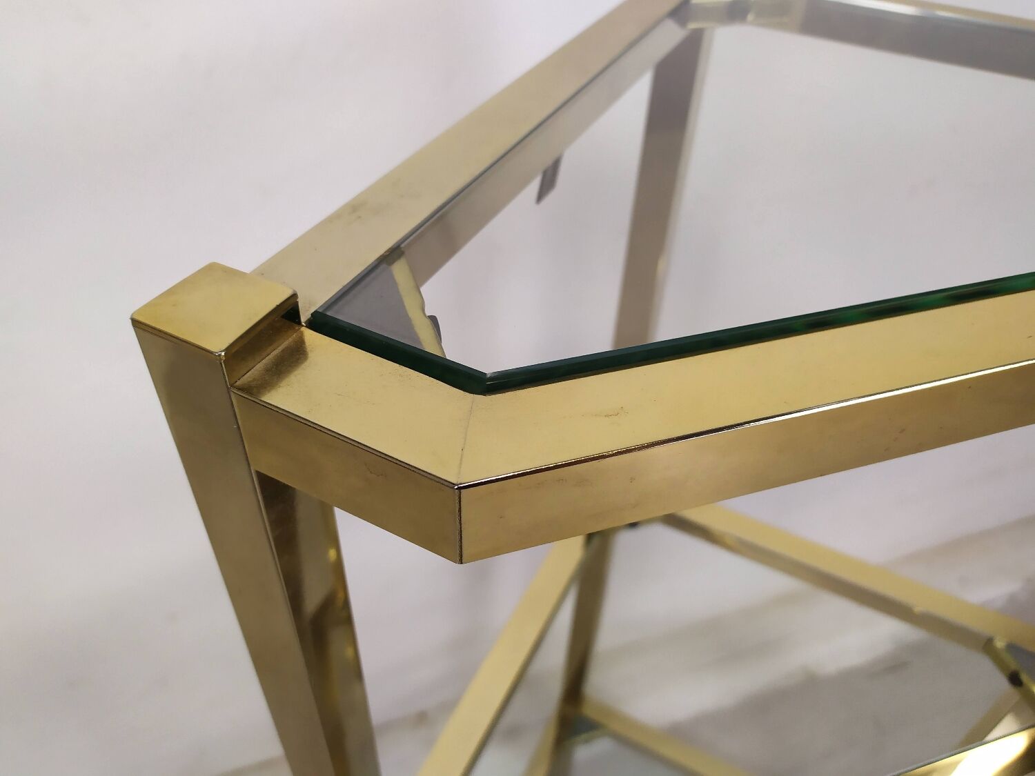 Vintage corner shelf