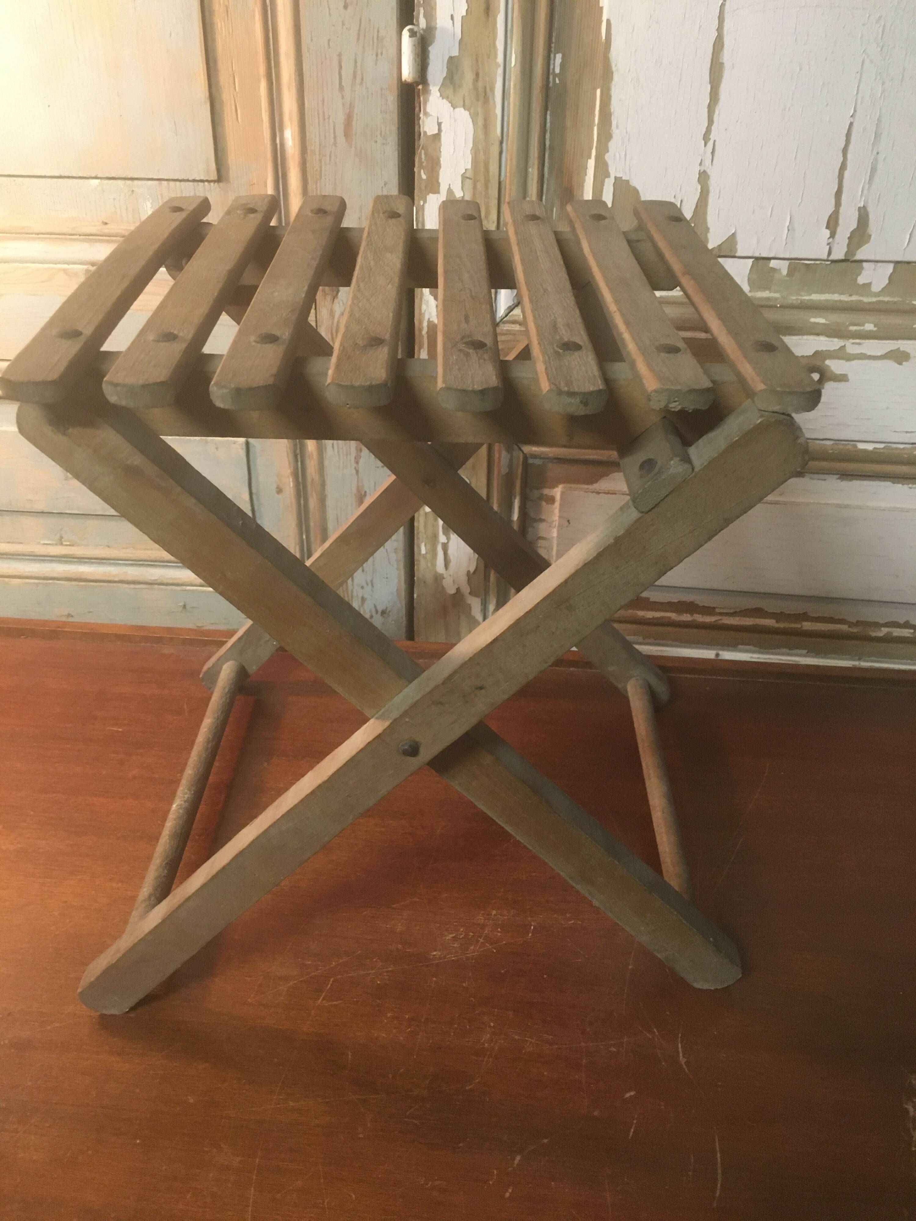 Folding stool from the 30s/40s