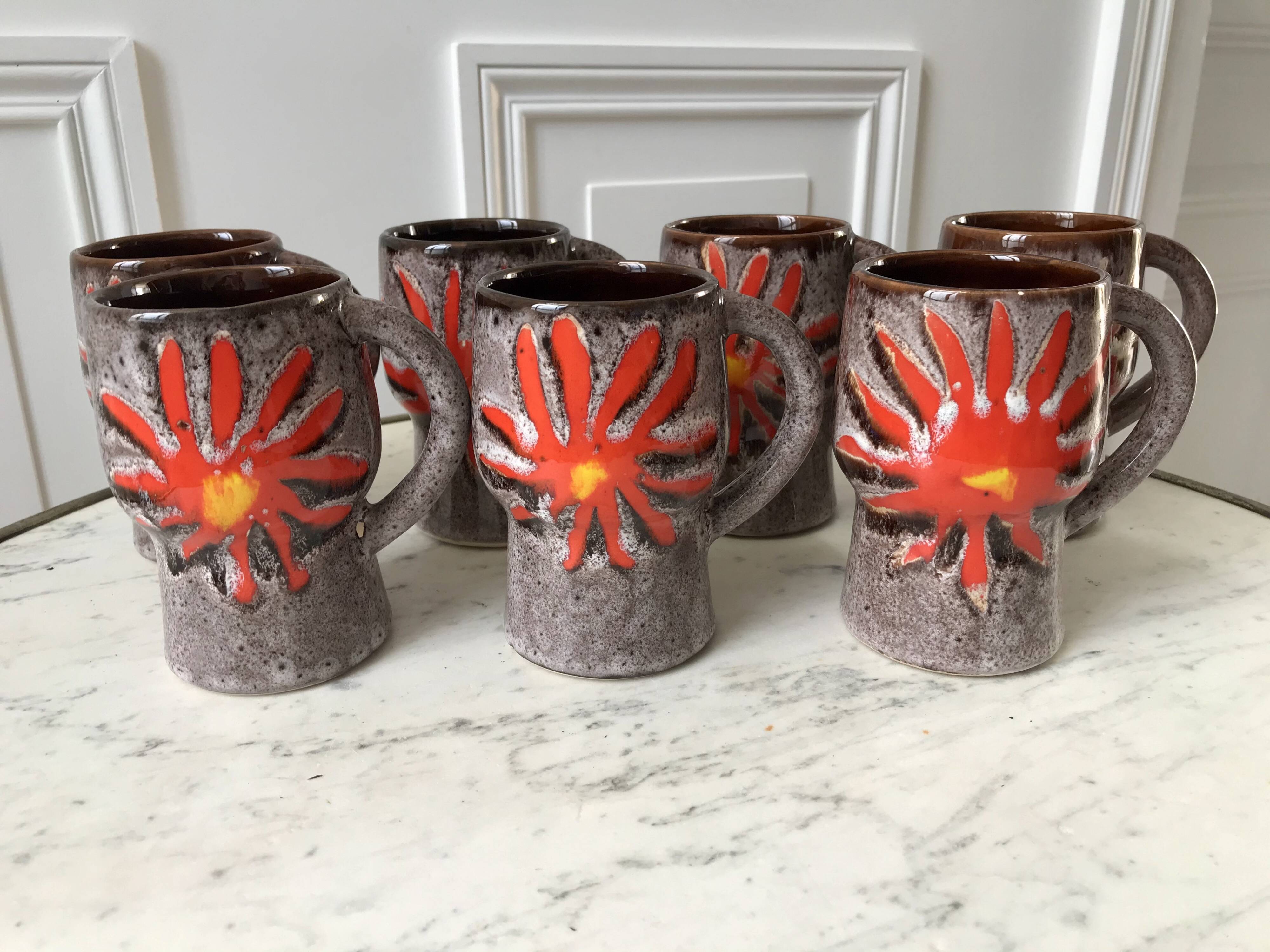 Set of 7 fat lava glazed ceramic mugs signed poët laval 70s
