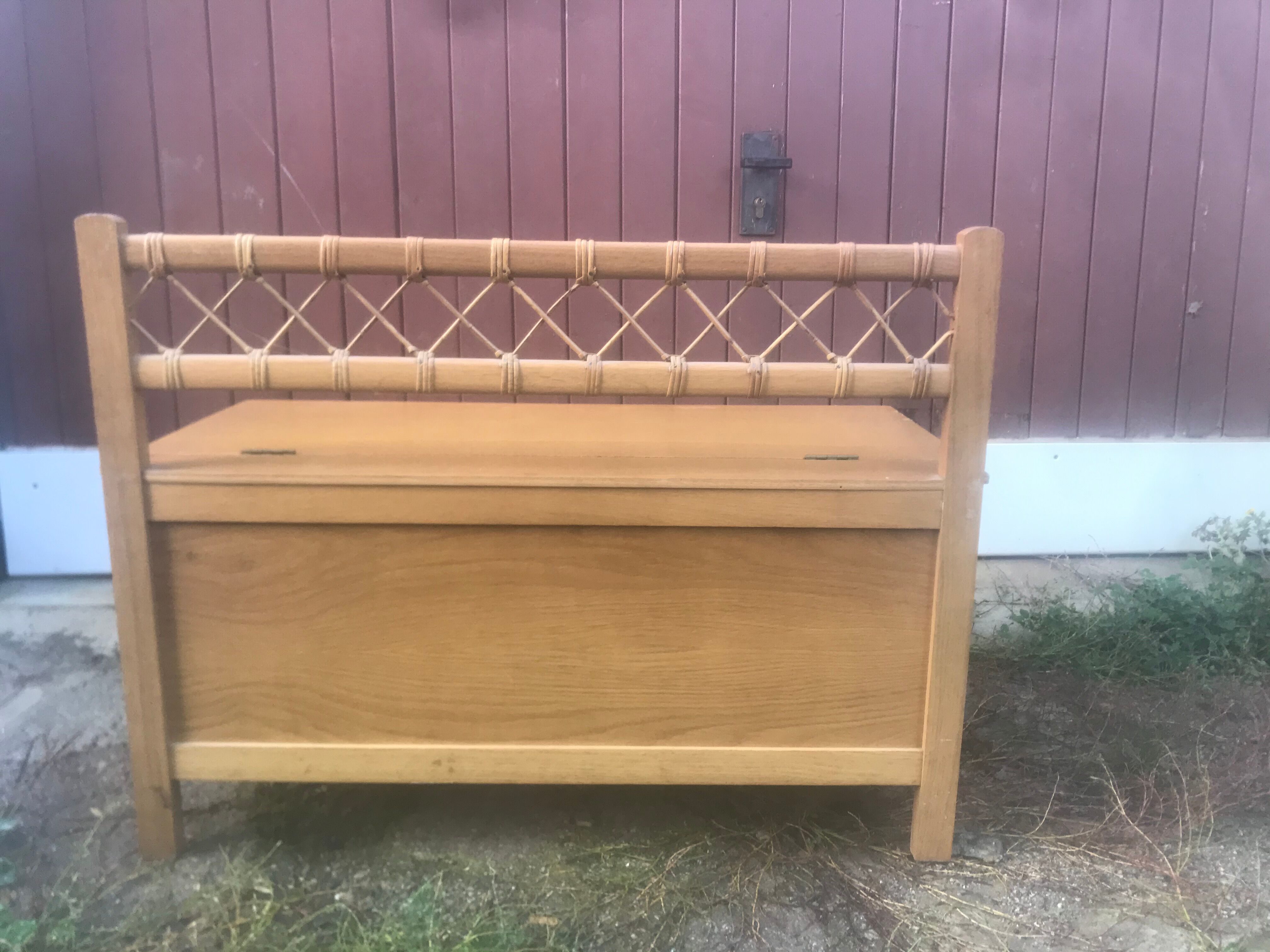 Rattan vintage toy chest