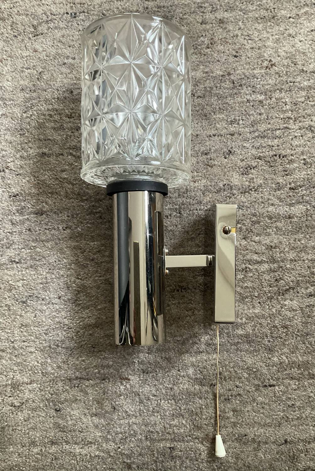 Space Age wall light in chrome and molded glass
