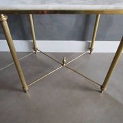 Table d'appoint Hollywood Regency, plateau marbre
