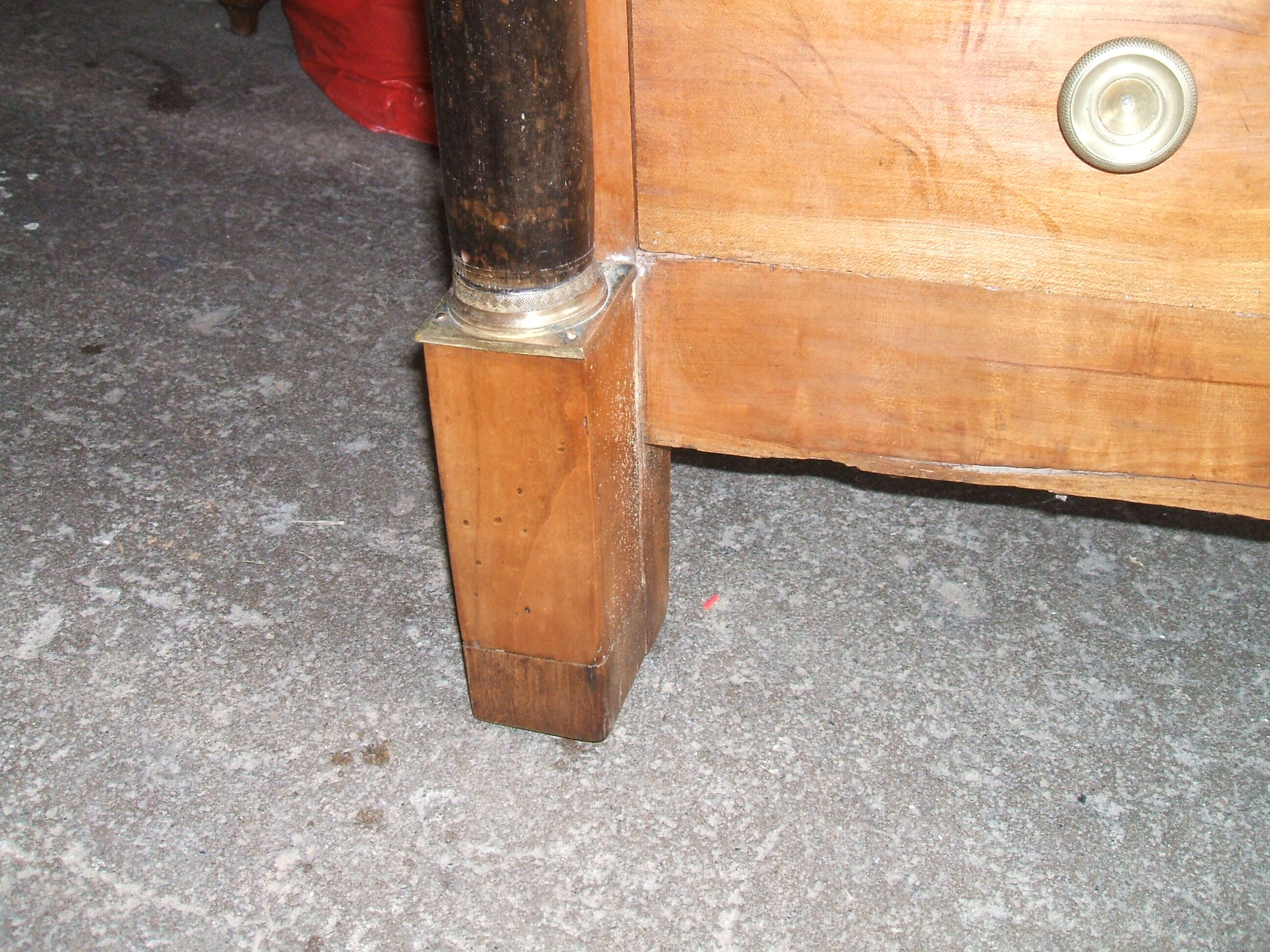 Dresser of empire era