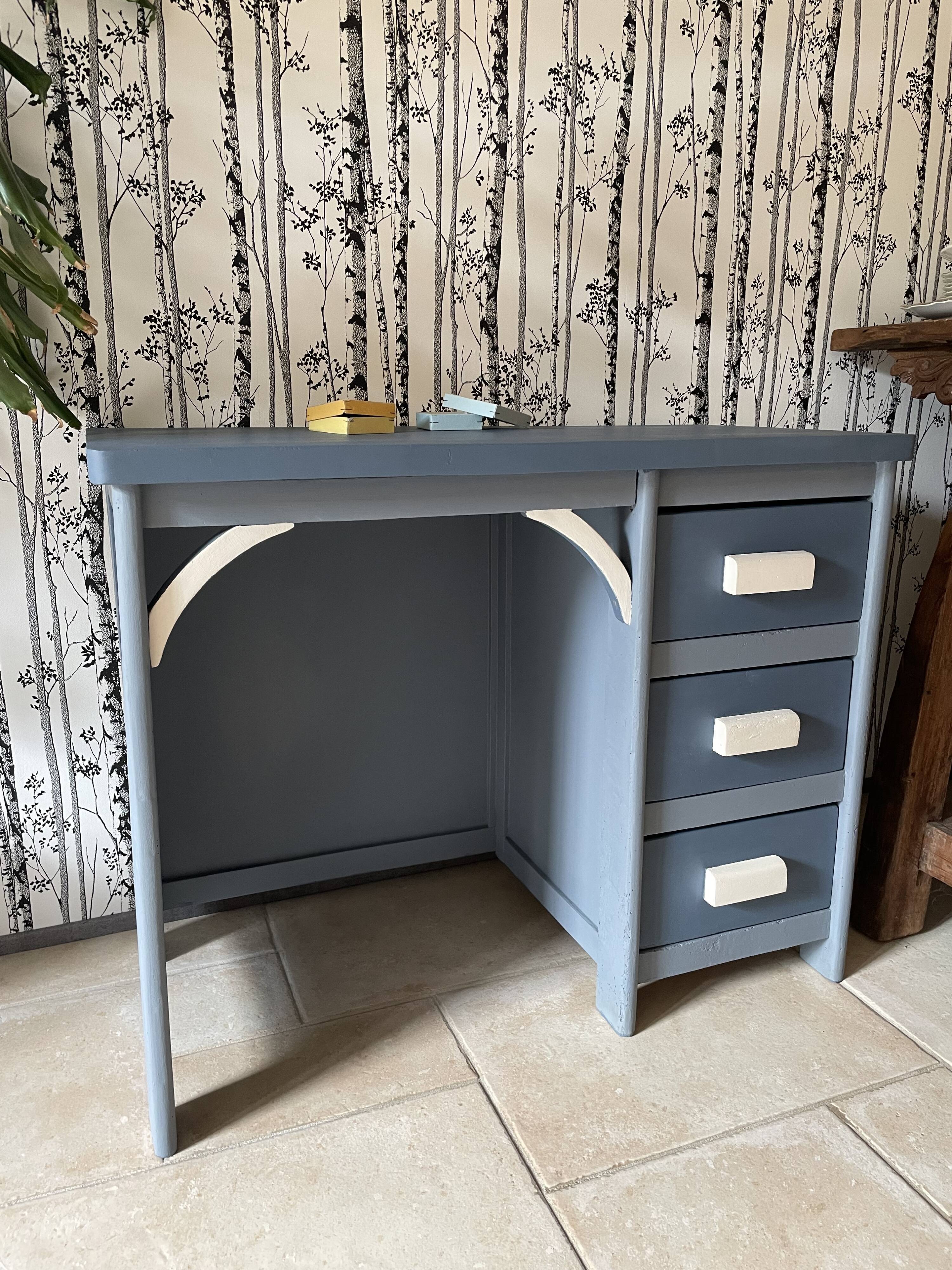 50s child desk revamped