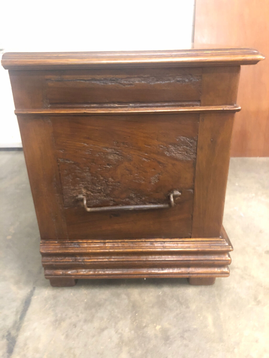 Chest from the late 17th century