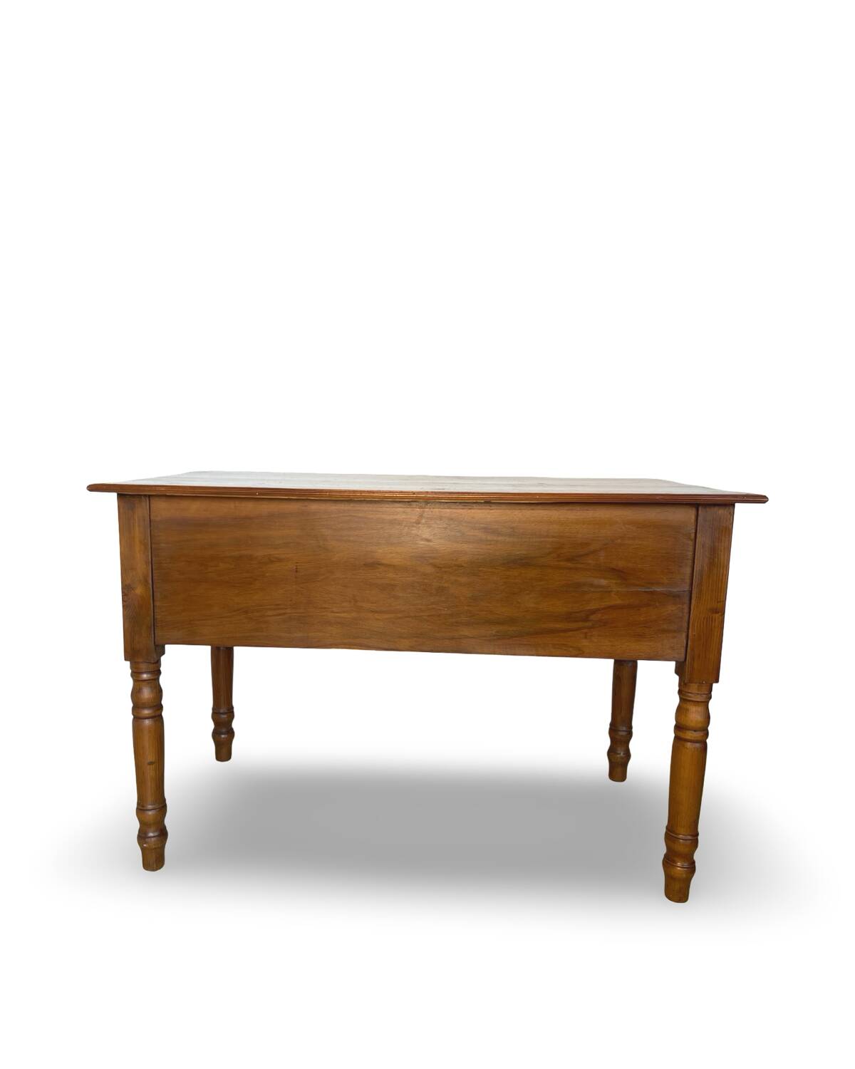 Italian pine wood centre writing desk from the 1960s, a reproduction o