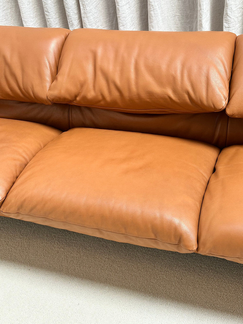 Maralunga 3-seater sofa, Vico Magistretti, Cassina, Italy.