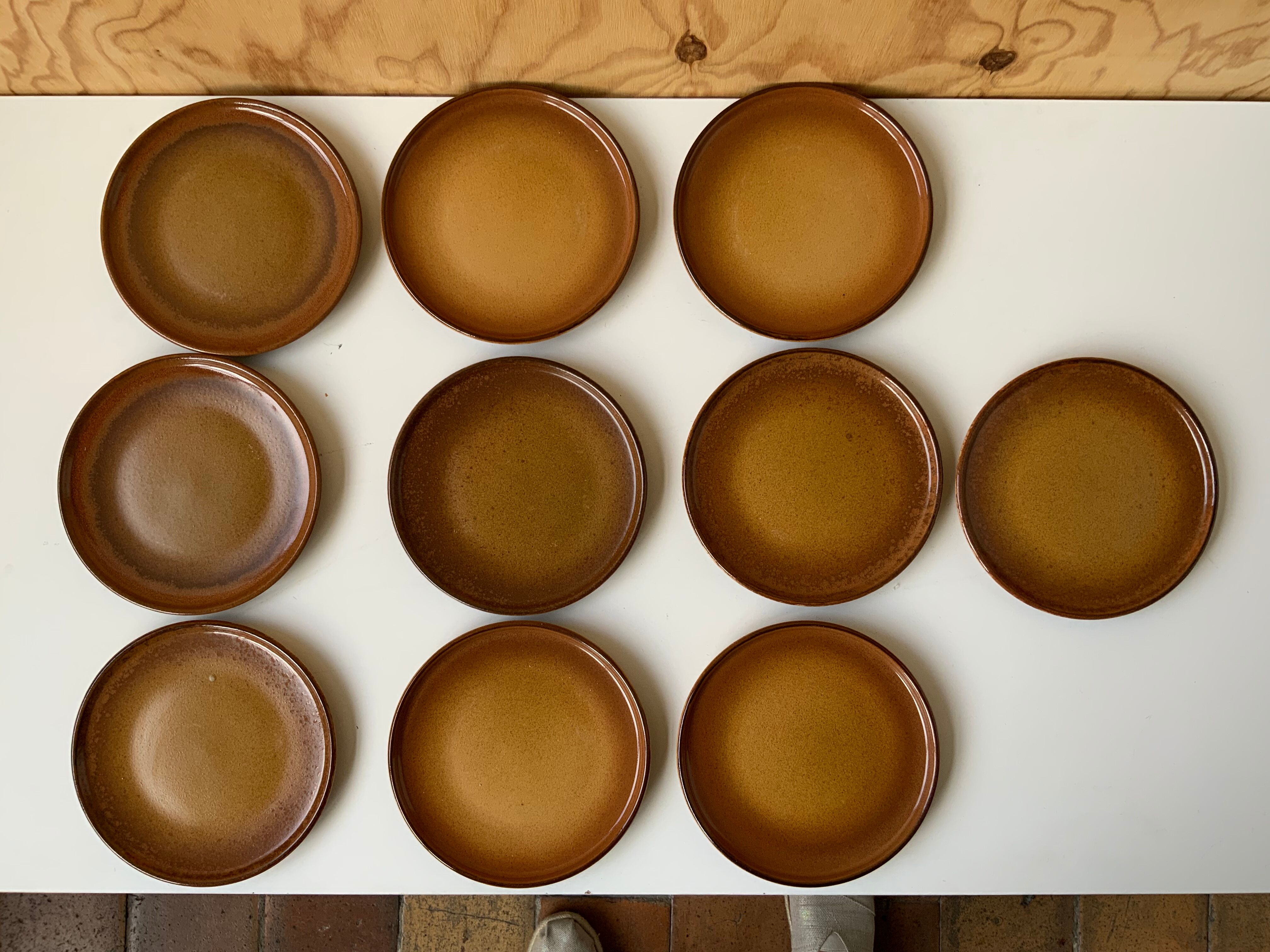 Stoneware plates