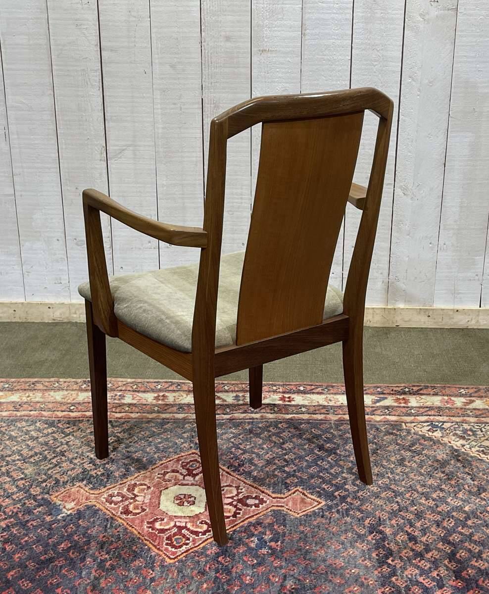 Set of 4 chairs and 2 armchairs by GPlan in teak from the 1970s