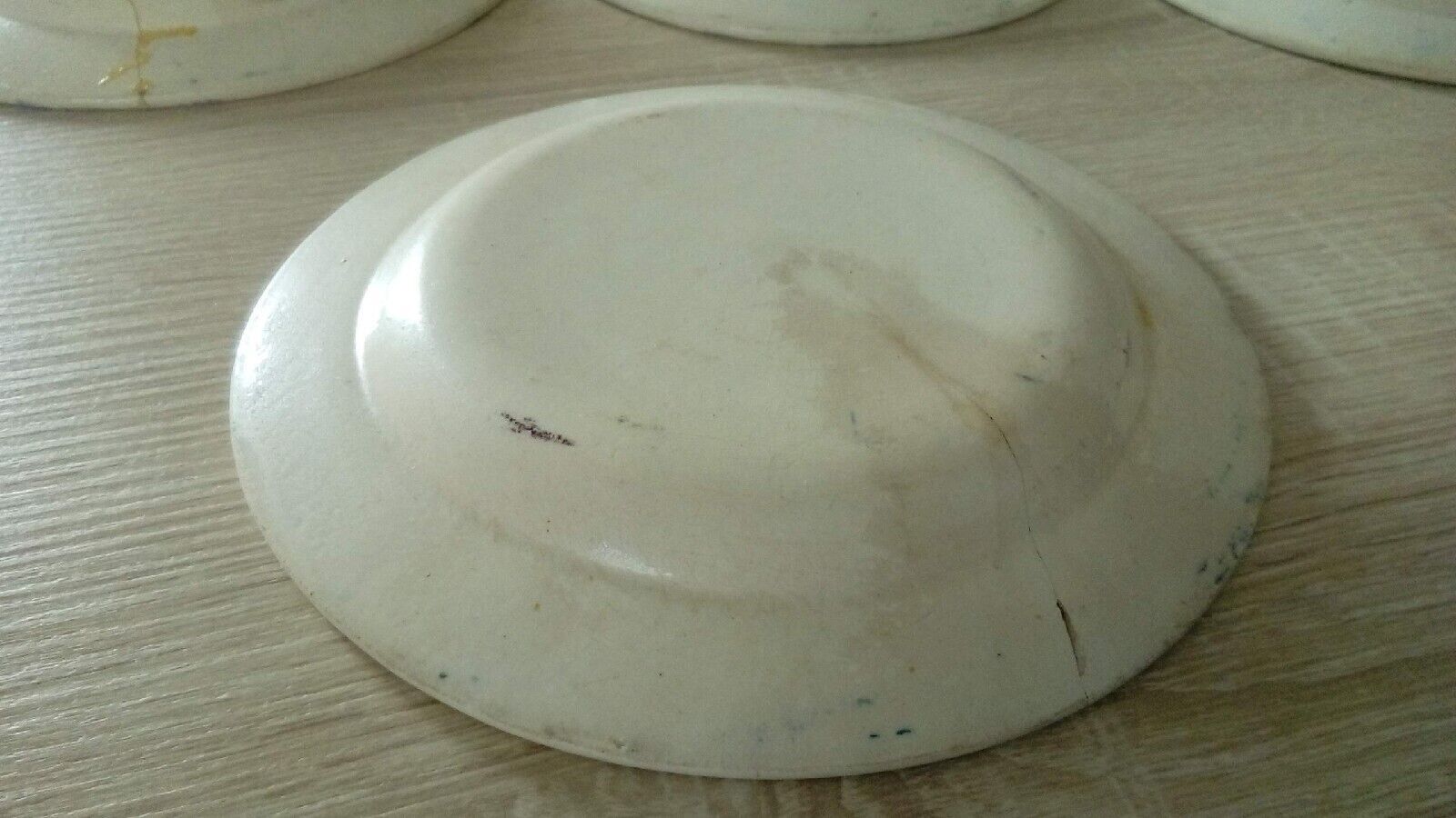 Fine earthenware plates from Forges Les Eaux, sponge decoration, late 19th century