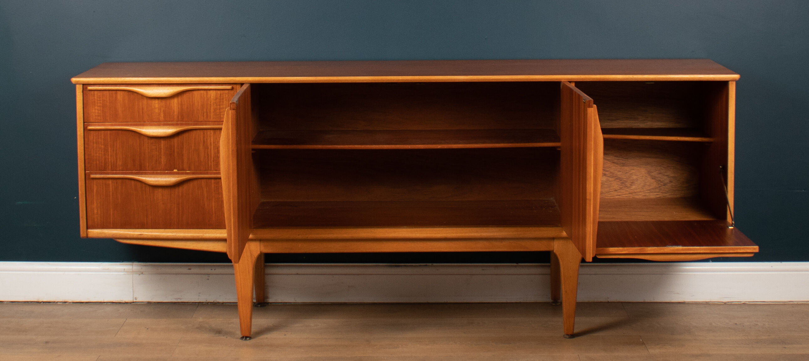 Retro teak 1960s jentique mid century restored sideboard with folded handles
