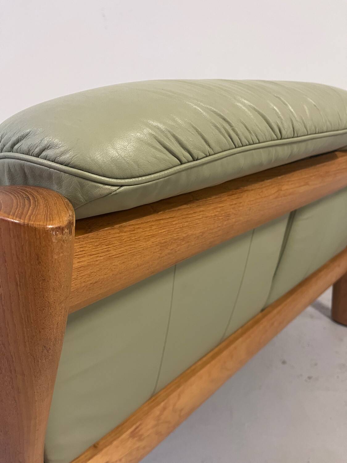 Canapé norvégien deux places des années 1980