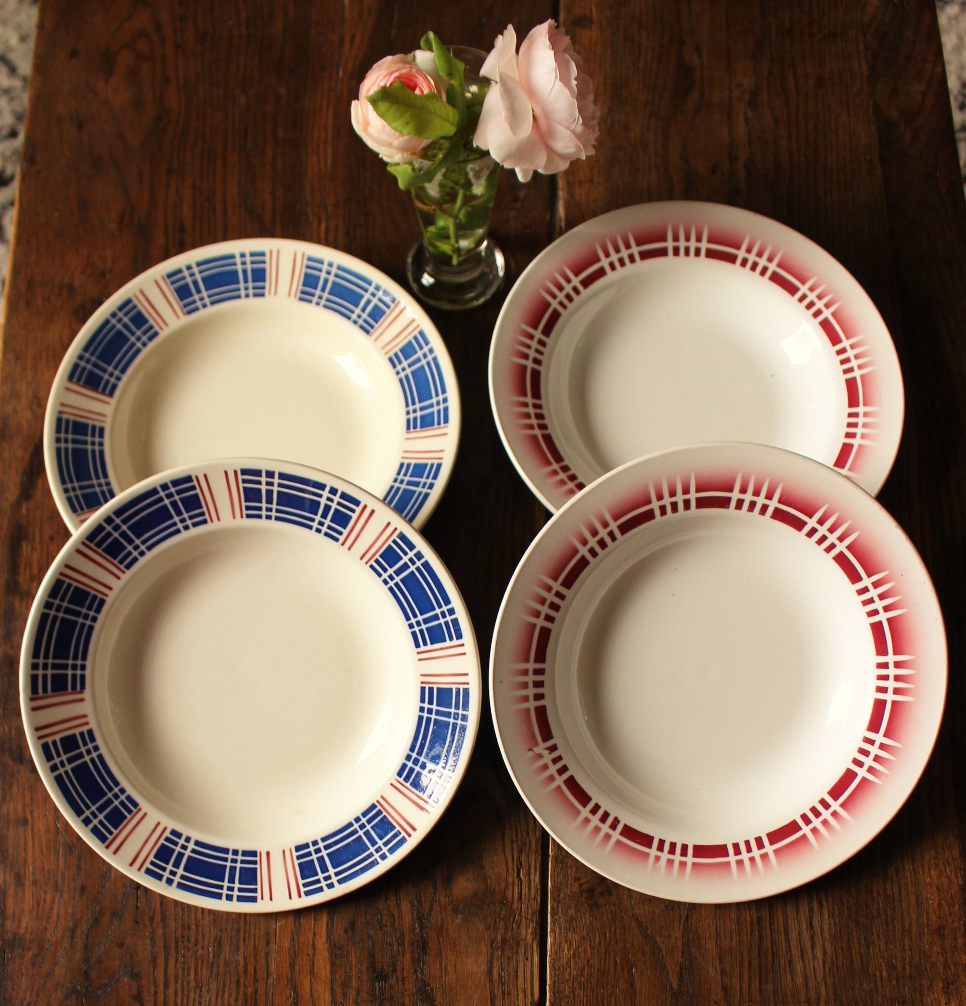 Lot 4 hollow plates red blue art deco fécamp badonviller digoin