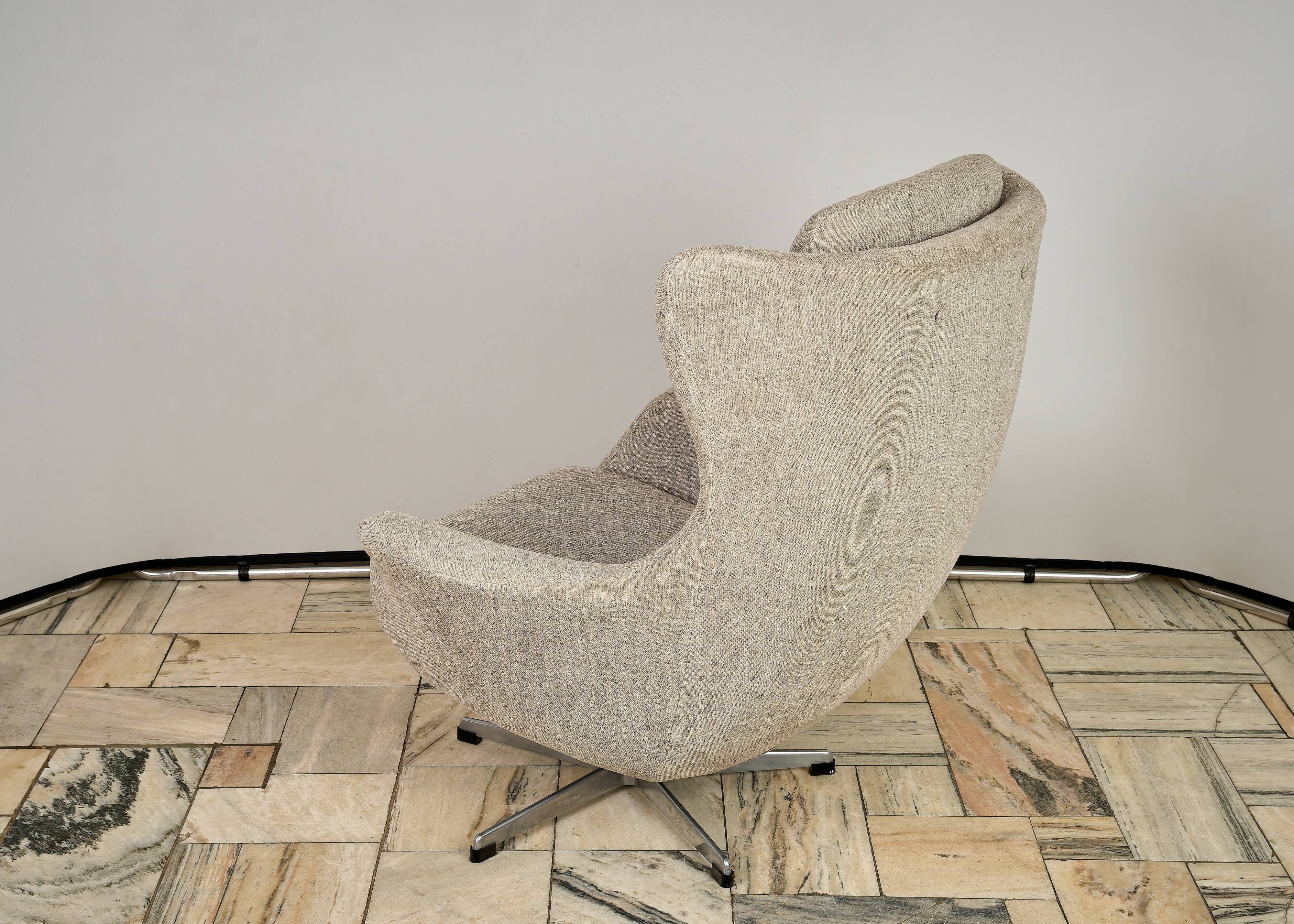 Ushak swivel chair by up zavody 1960s czechoslovakia