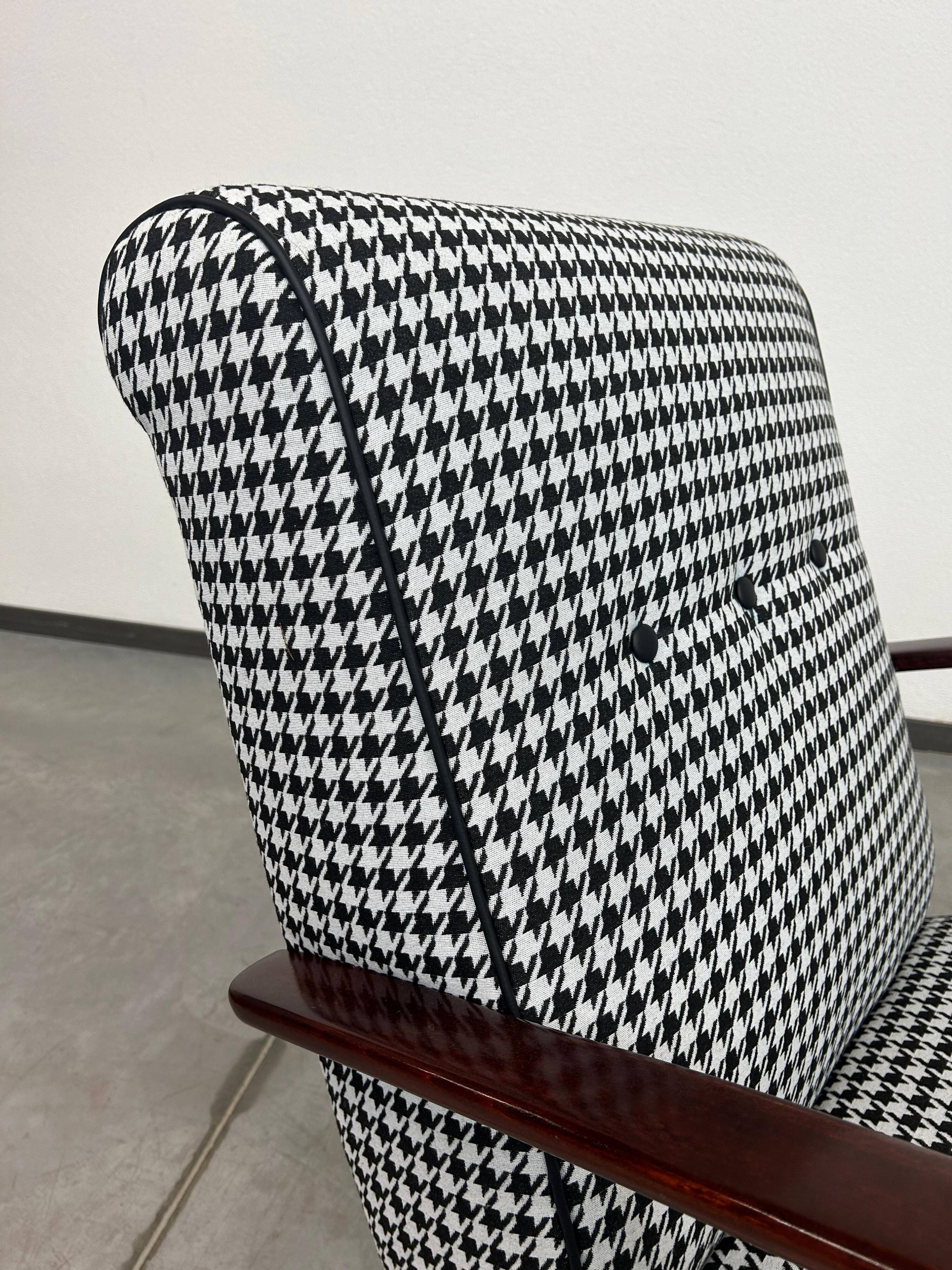 Fauteuil art déco Pepito par Jindřich Halabala
