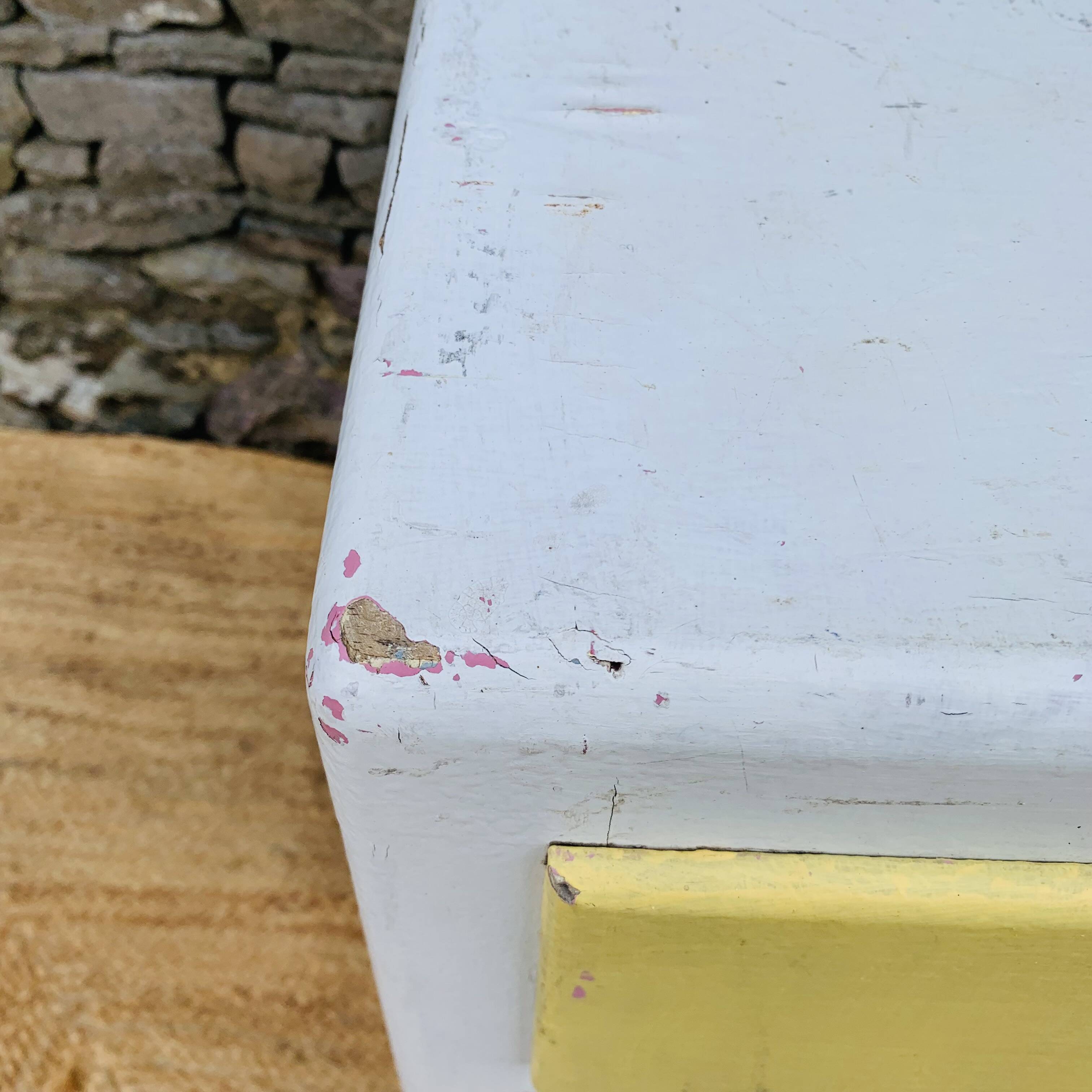 Parisian-style cabinet with 5 drawers