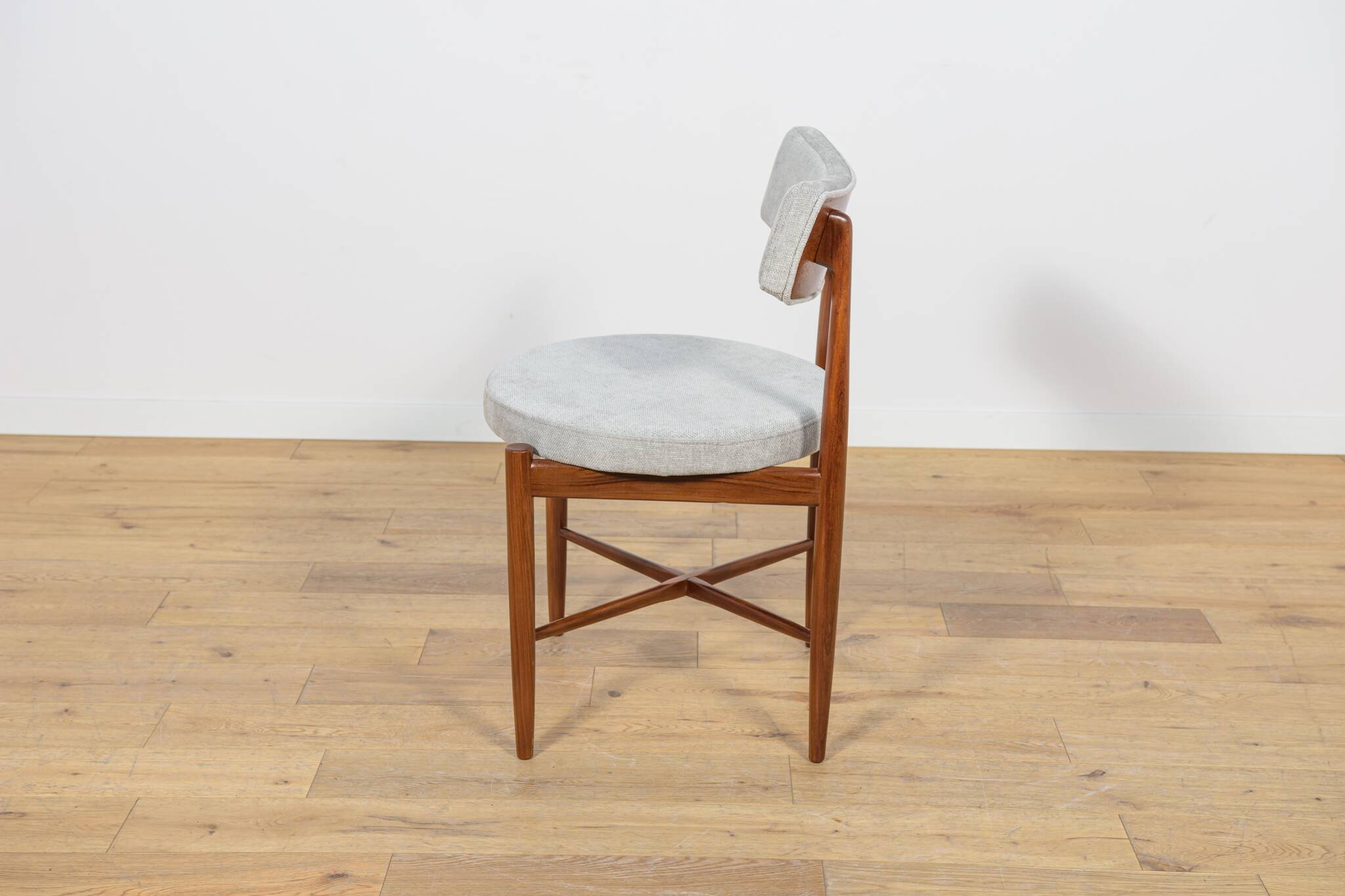 Mid-Century Teak Dining Chairs by Ib Kofod Larsen for G-Plan, 1960s.