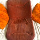 Vintage wired chair 70