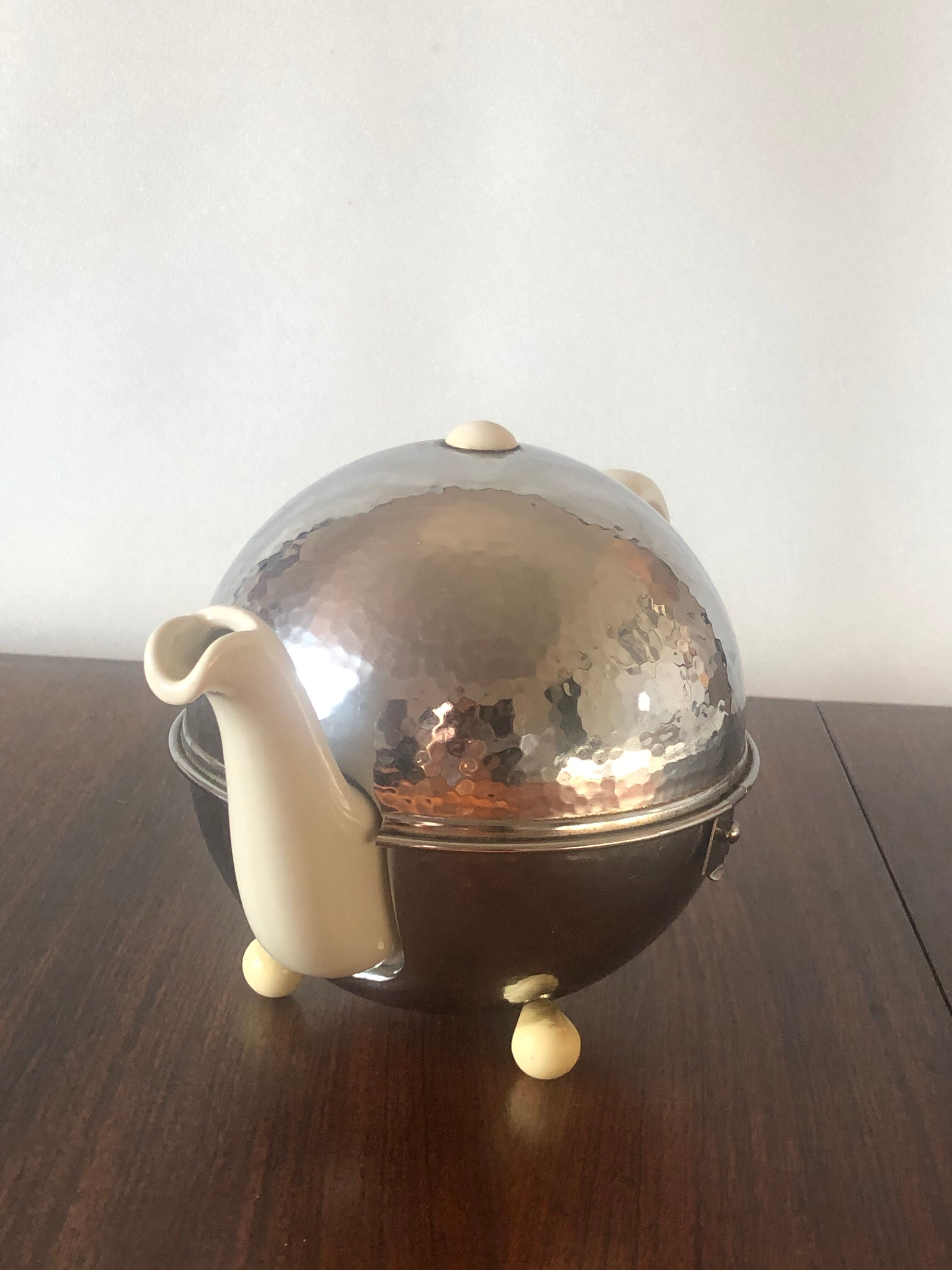 WMF teapot of the 1930s bauhaus modernist design