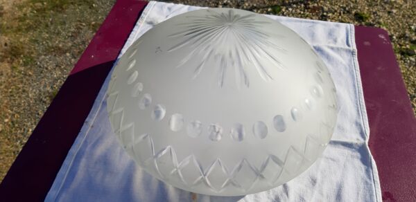 Globe de suspension en cristal 19 ème