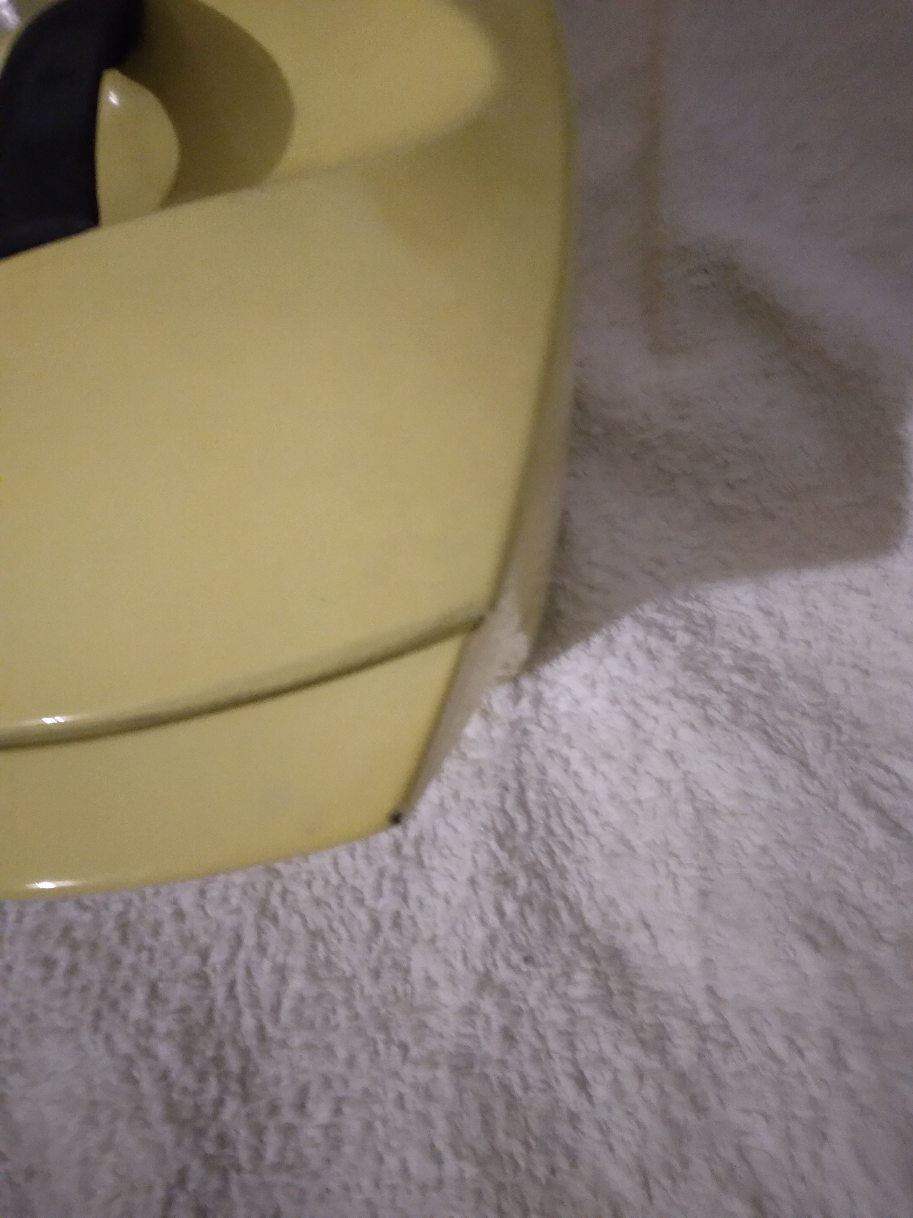 The Creuset cocotte Raymond Loewy enamelled yellow and 2 pans